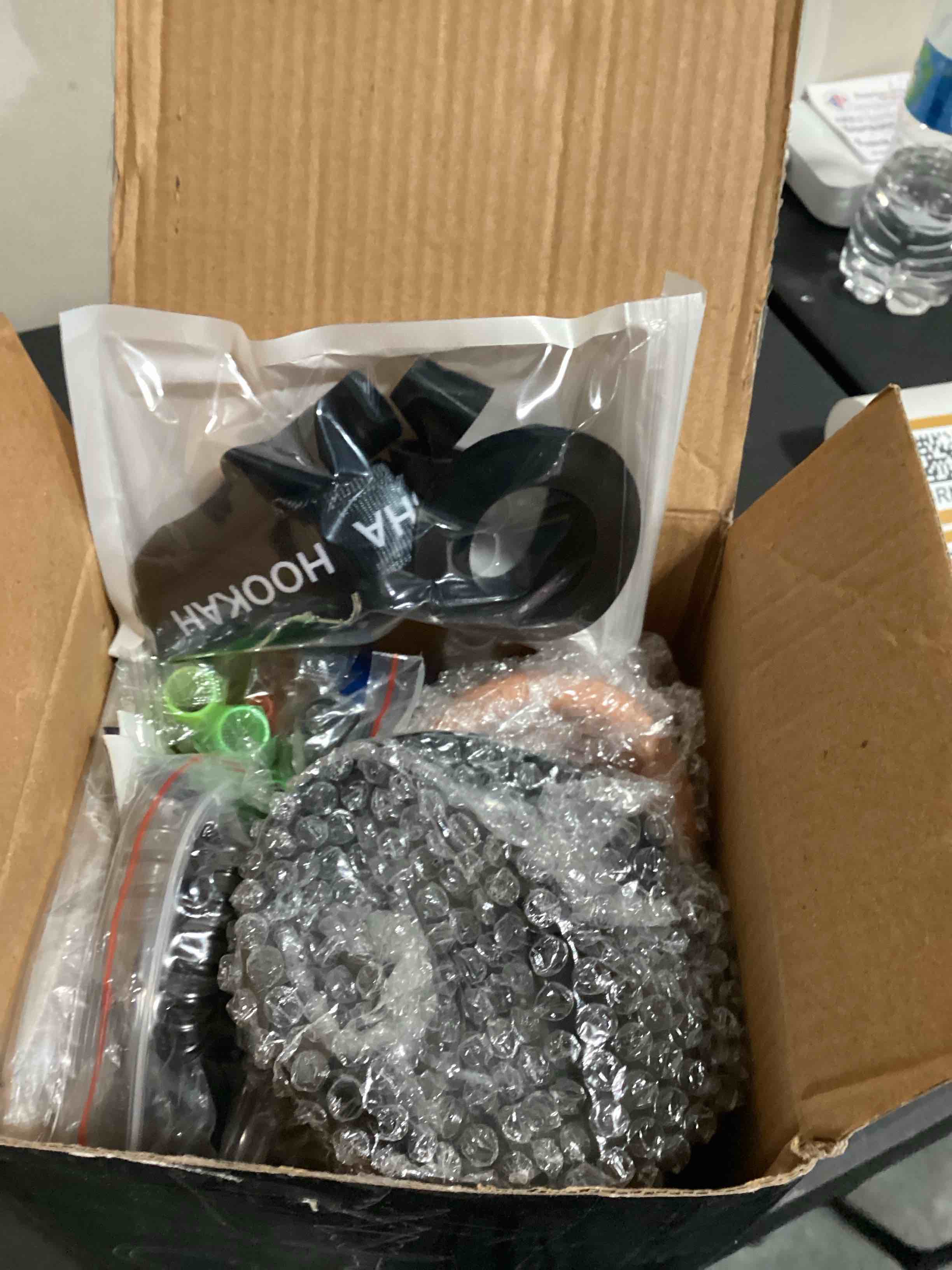 https://s3.amazonaws.com/lotting-images-prod/bidfta/BRN4348559_1778178370632.jpeg
