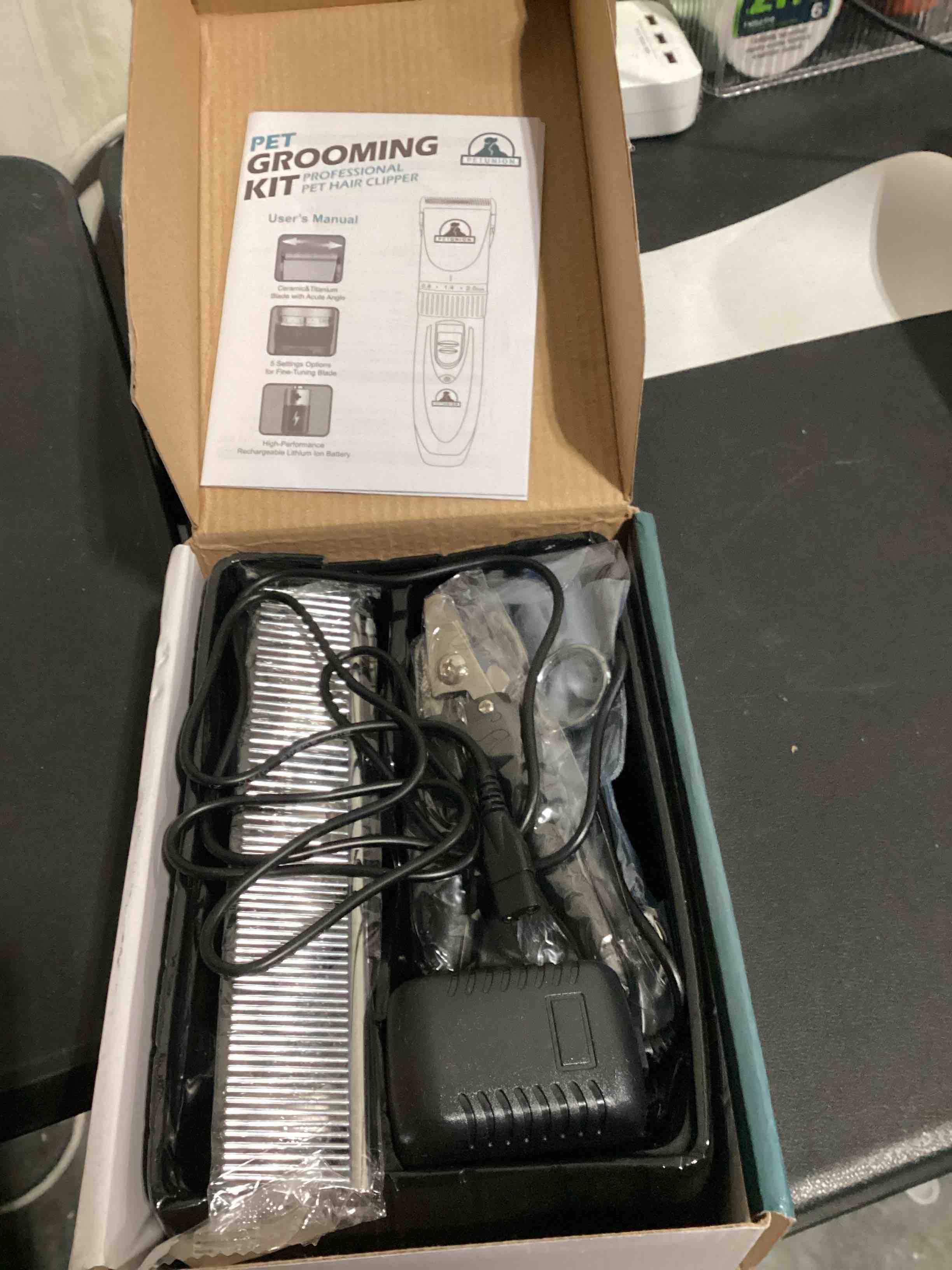 https://s3.amazonaws.com/lotting-images-prod/bidfta/BRN4348592_1778255335137.jpeg