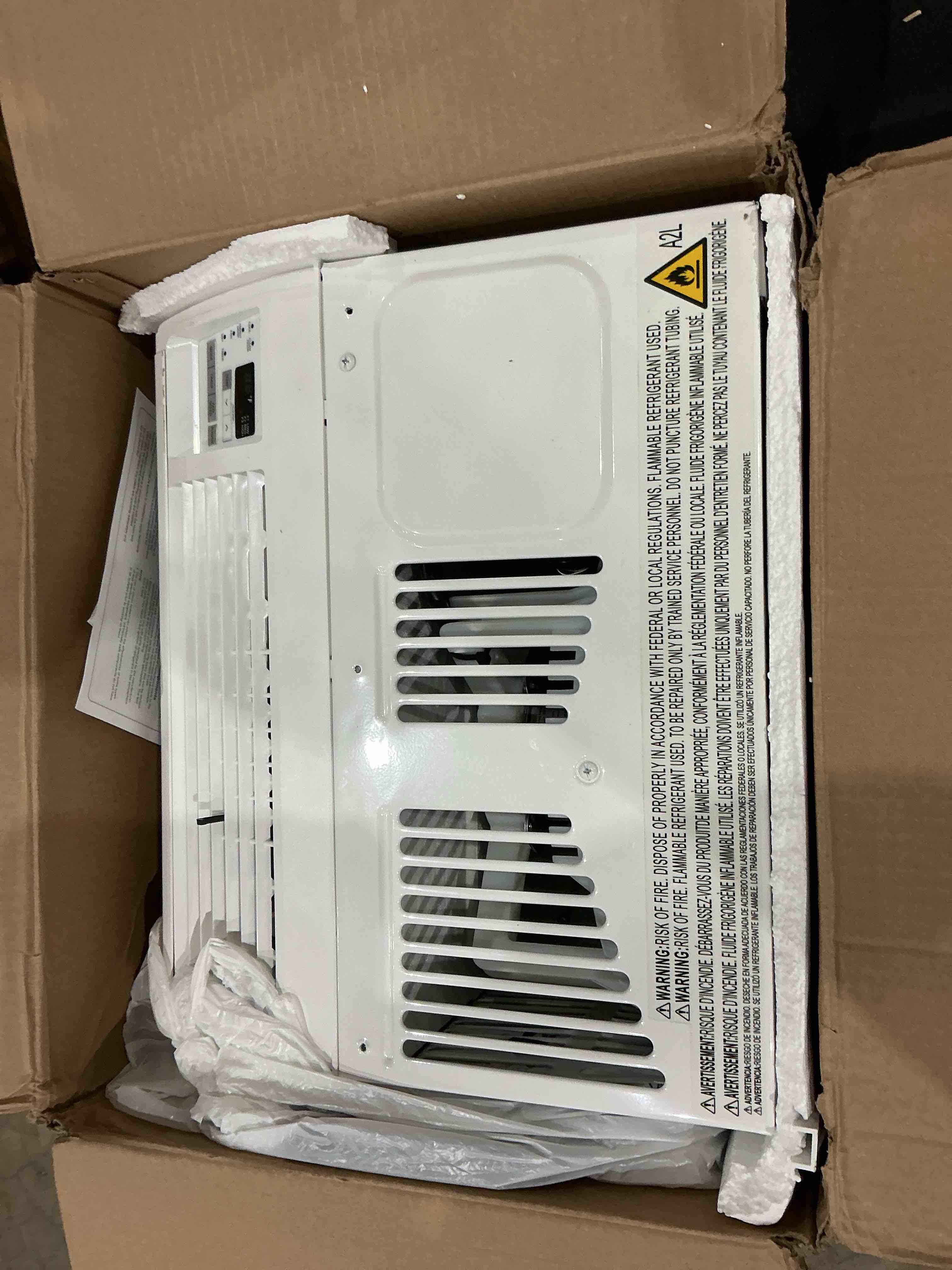 LG 6,000 BTU Window Air Conditioner, 115V, Cools 250 Sq.Ft. for Bedroom, Den, Living Room, Quiet Operation, with Remote, 2 Cooling & Fan Speeds, 2-Way Air Deflection, Auto Restart, White 6000 BTU Electronic & Standard White