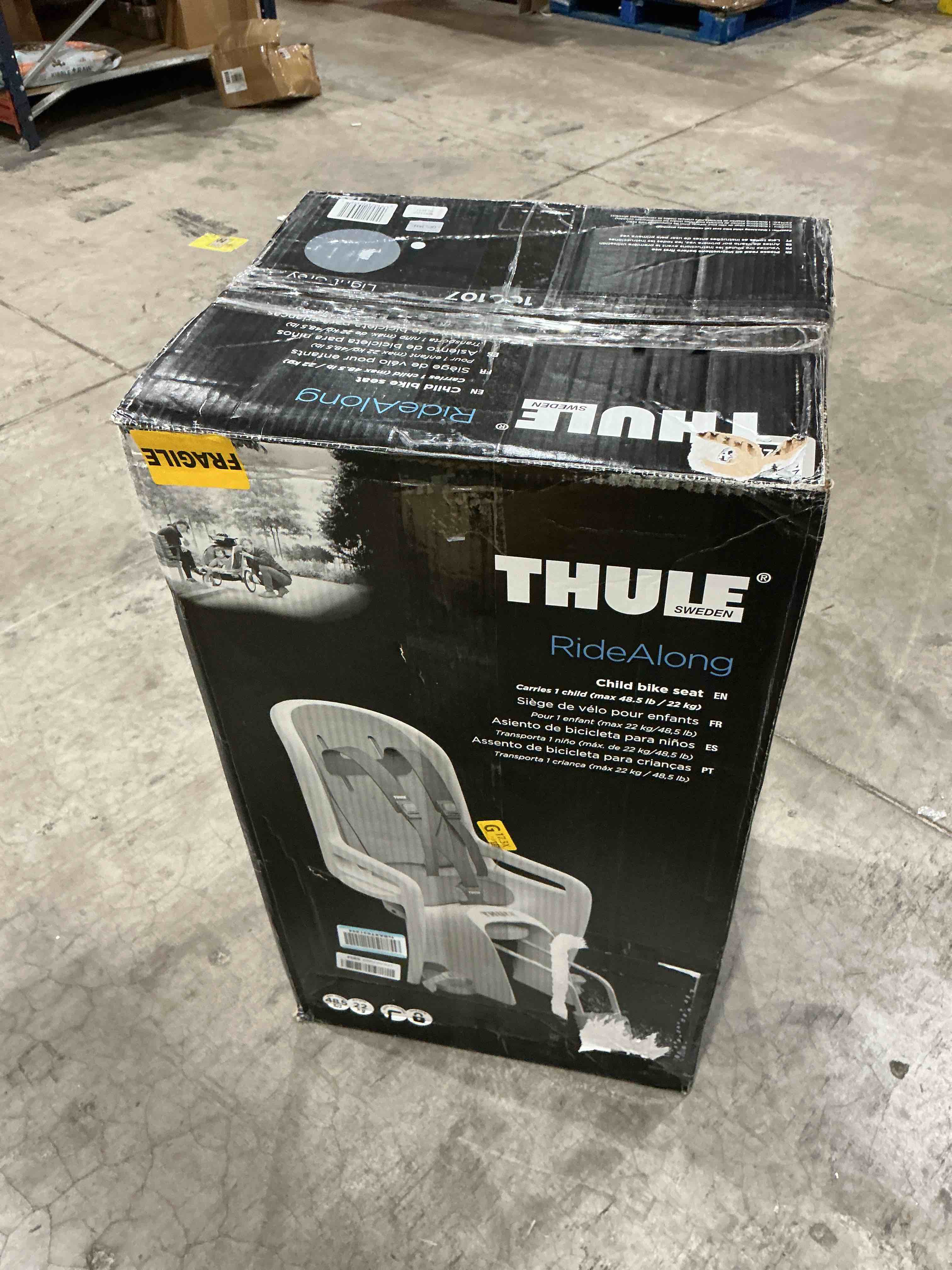 Condition photo showing Good Condition for thule children's ridealong bike seat, light gray, one size