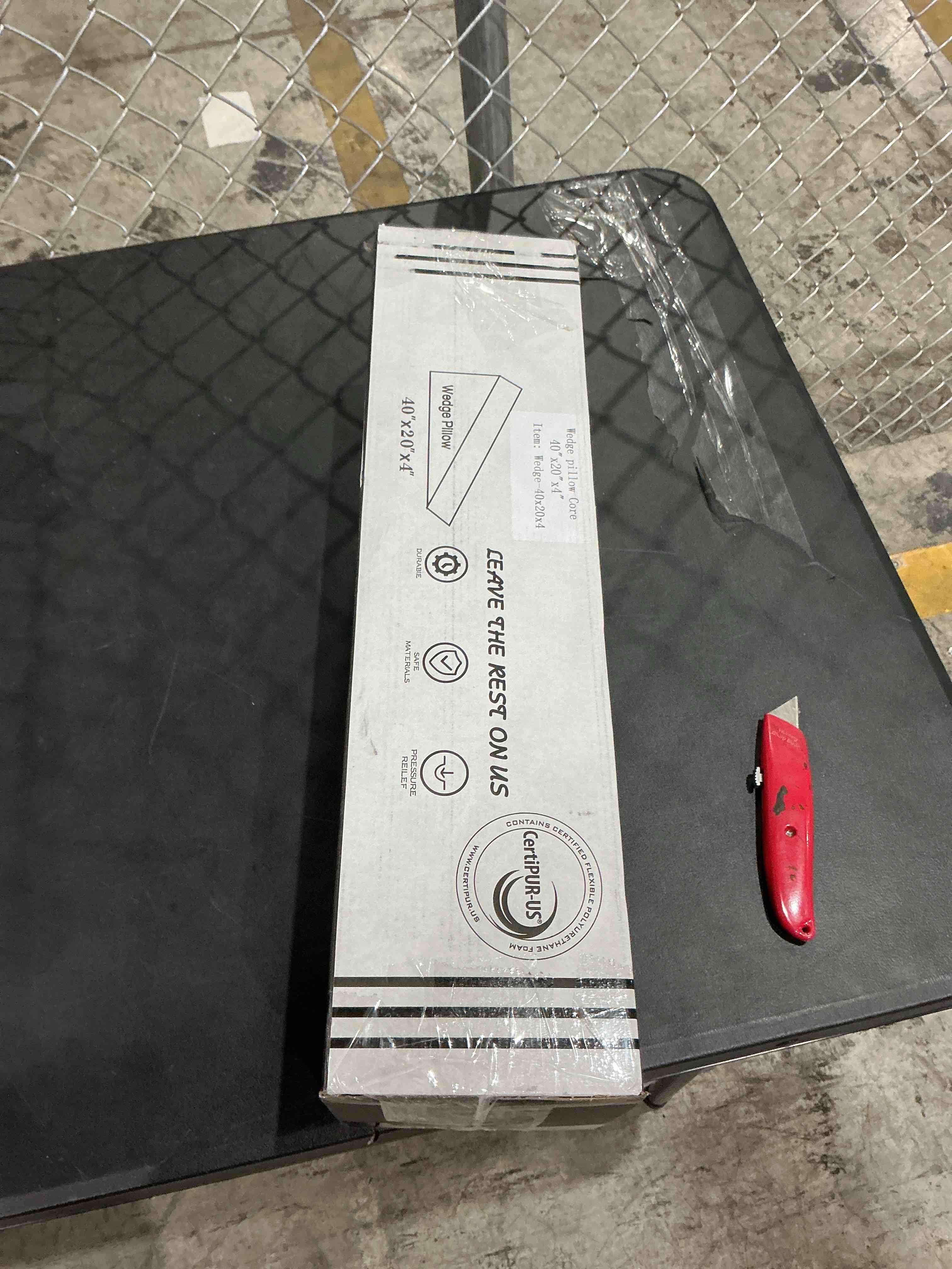 https://s3.amazonaws.com/lotting-images-prod/bidfta/BRN4835930_1781008132119.jpeg