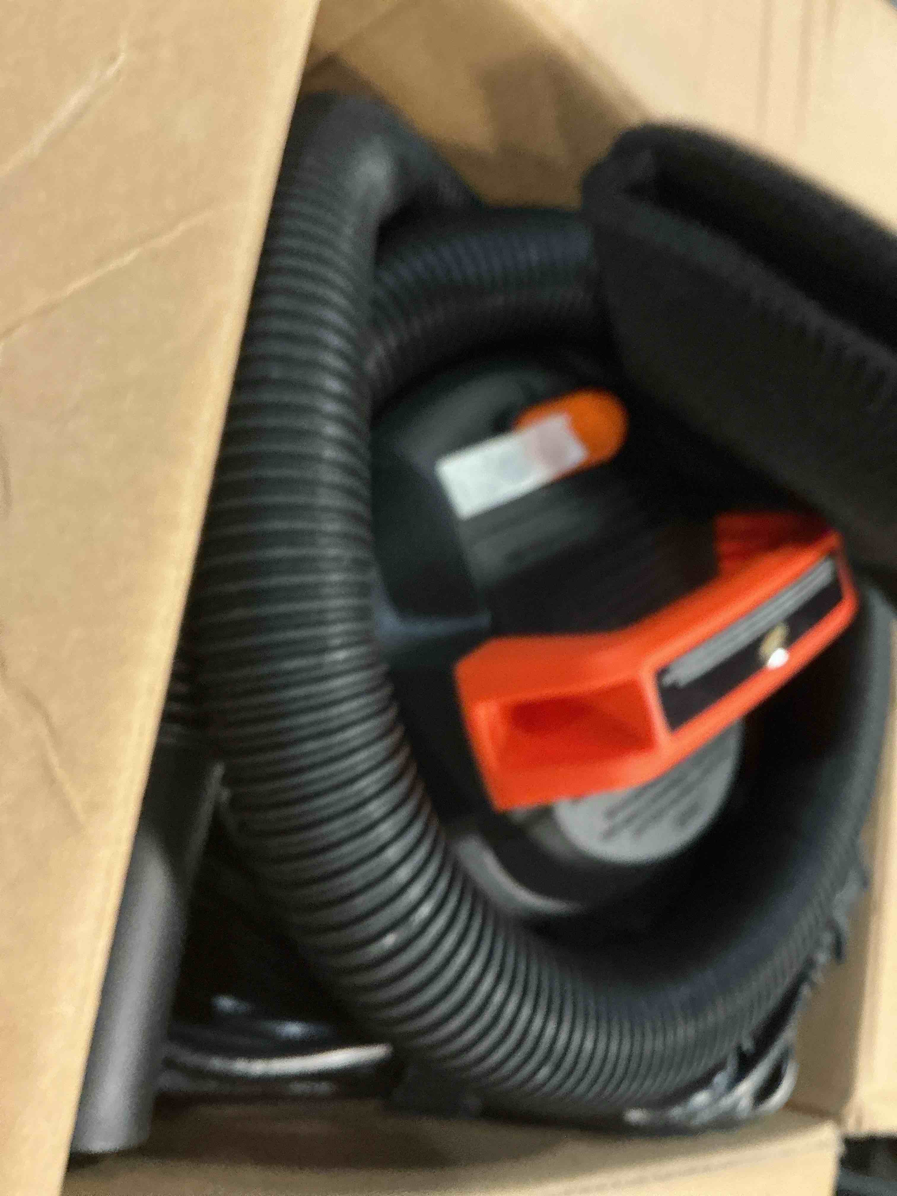 Condition photo showing Good Condition for armor all 2.5 gallon 2 peak hp wet dry vacuum vom205p 0901