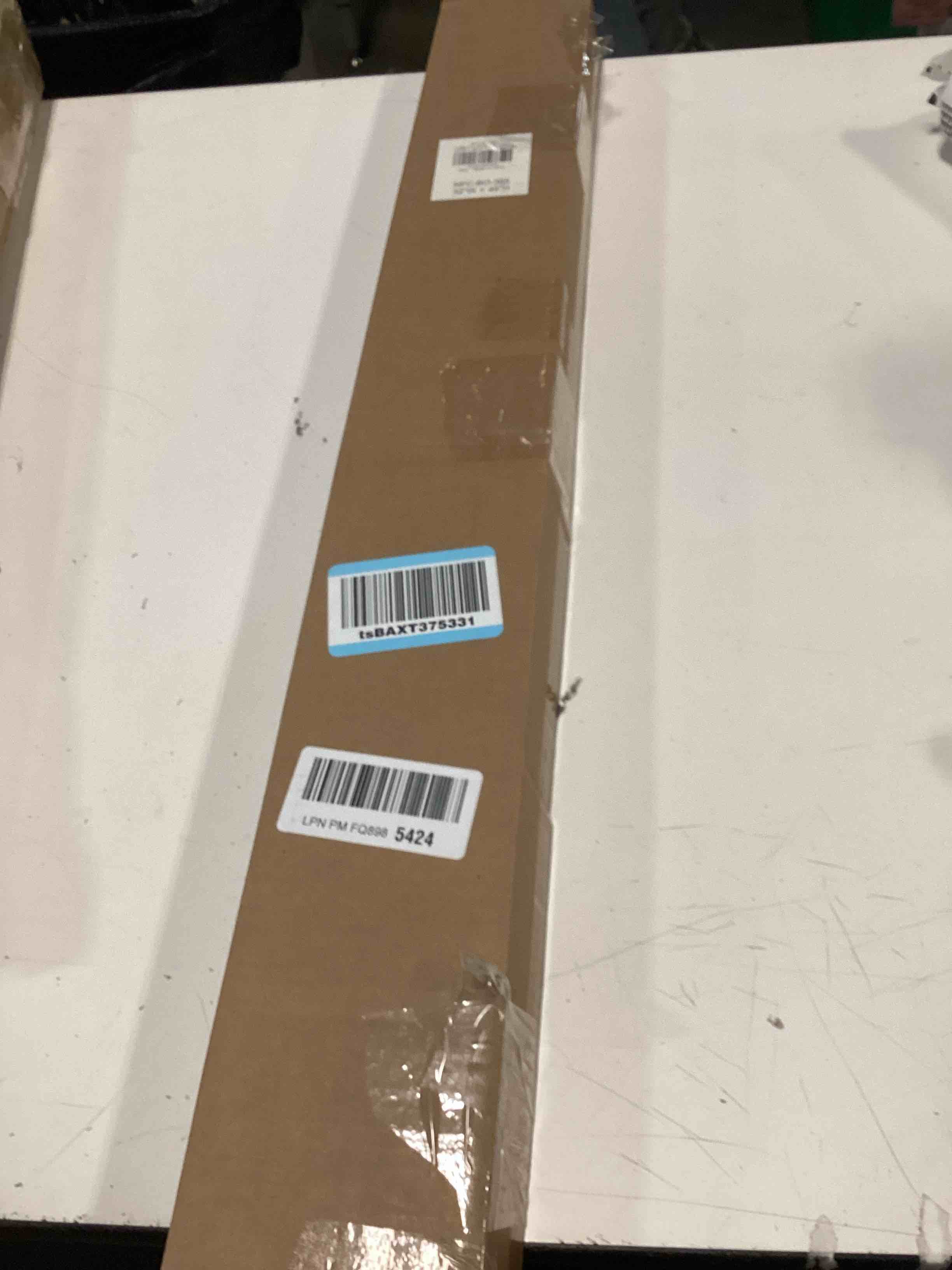 https://s3.amazonaws.com/lotting-images-prod/bidfta/BRN4847820_1777979743884.jpeg