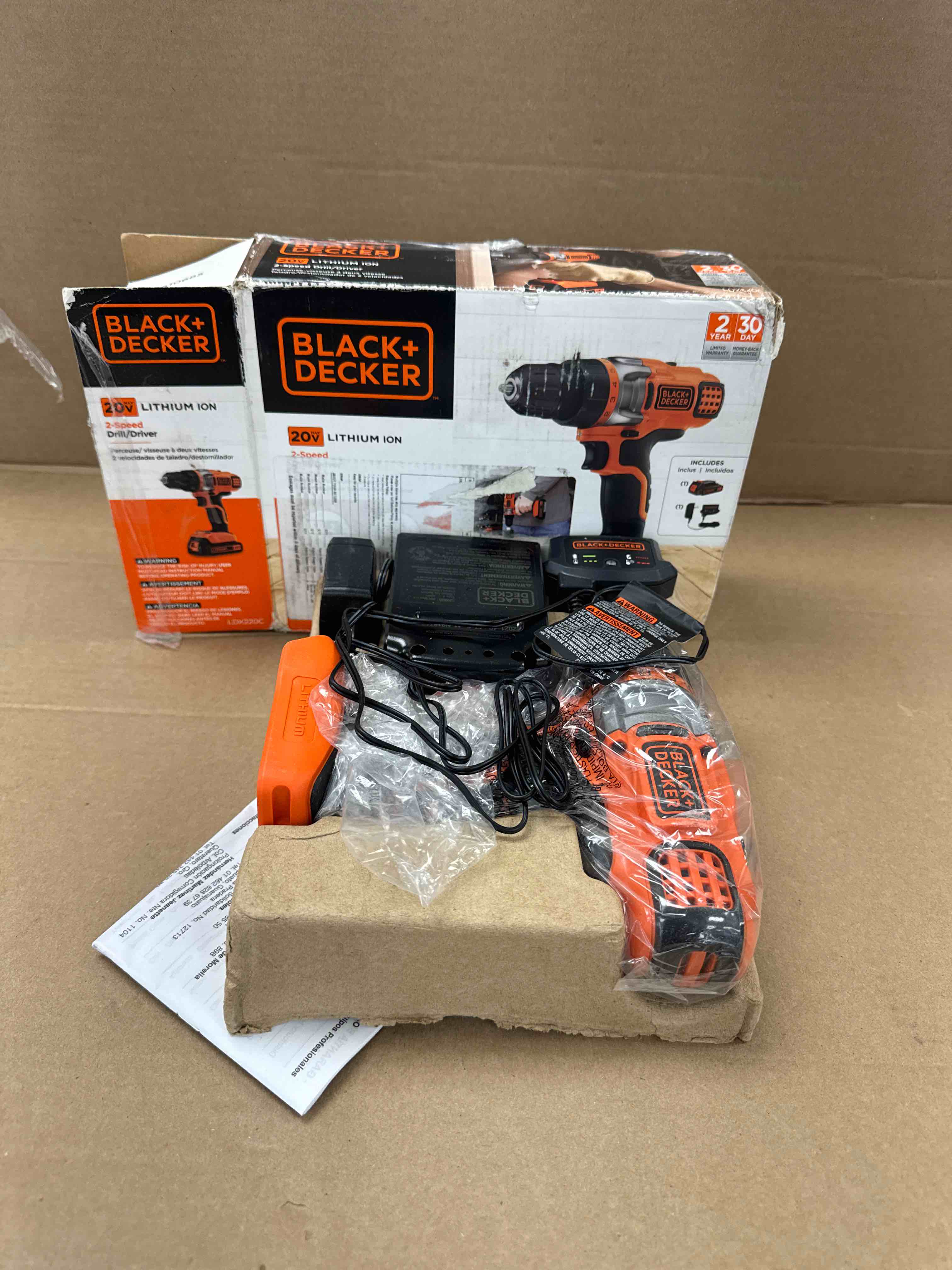 https://s3.amazonaws.com/lotting-images-prod/bidfta/BRN4939010_1779731627536.jpeg