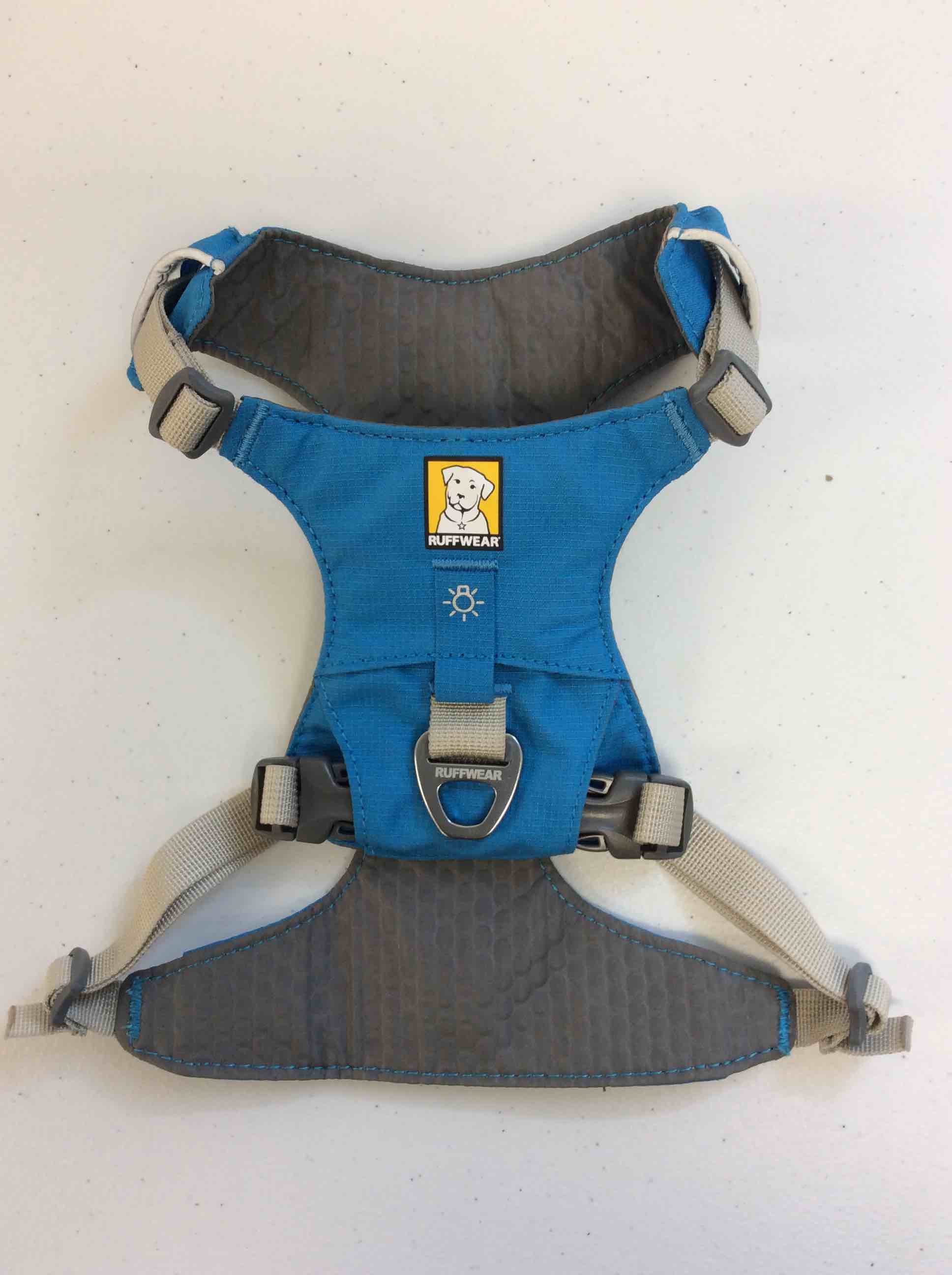 Condition photo showing New/Like New for ruffwear dog harness blue x-small