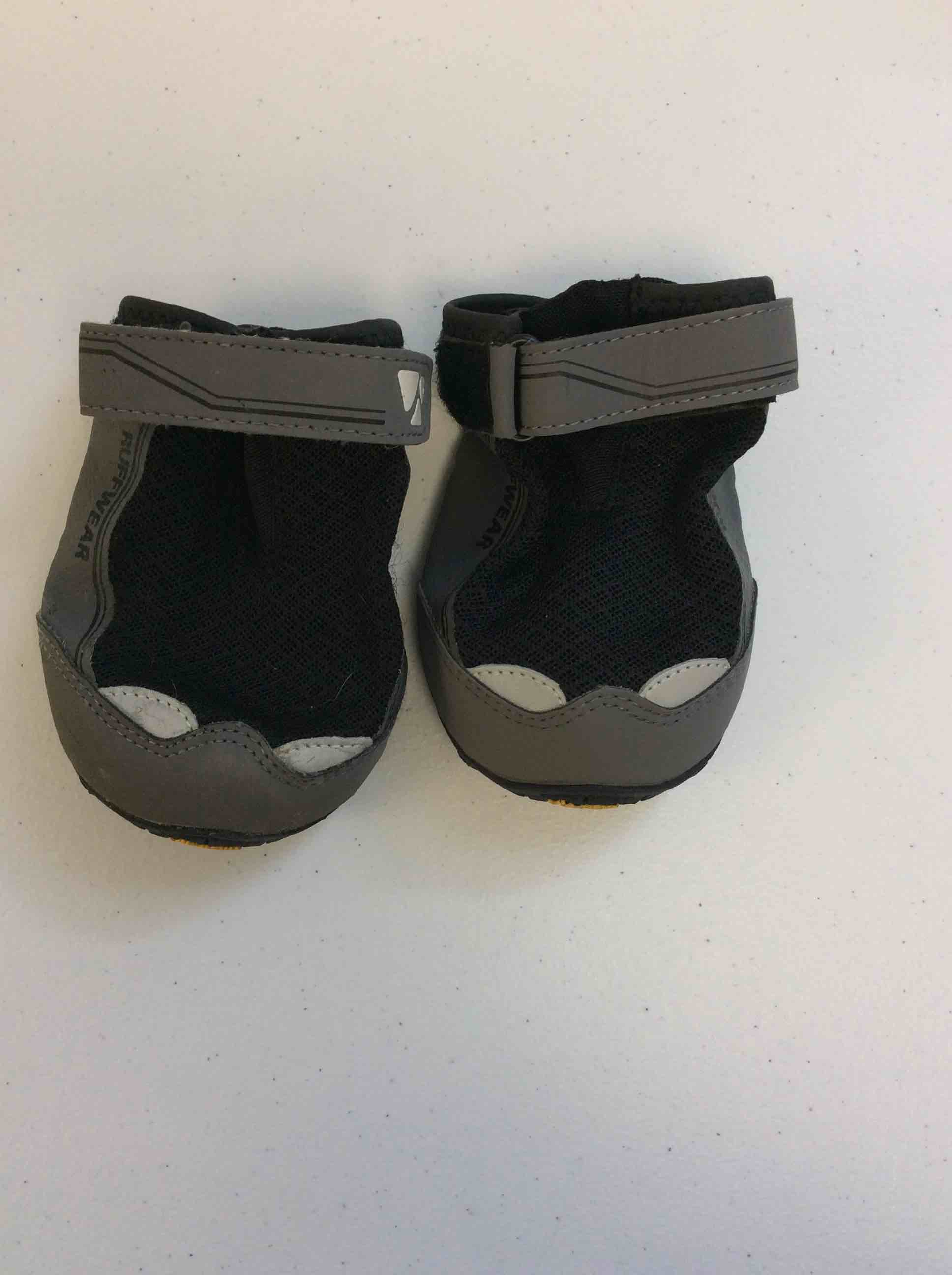 Condition photo showing Good Condition for ruffwear dog boots gray 3.25in