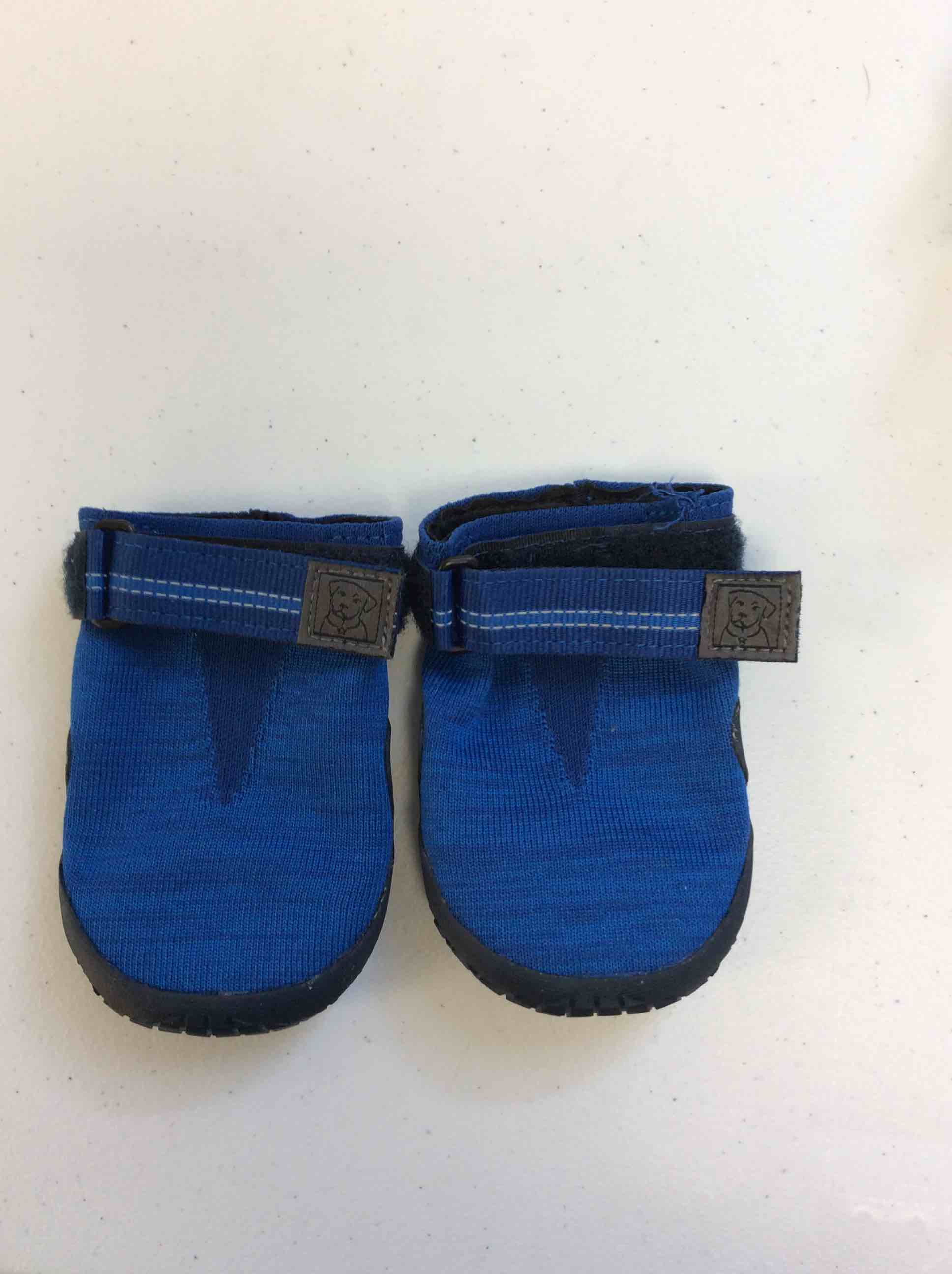 Condition photo showing Good Condition for ruffwear dog boots blue 2.5in
