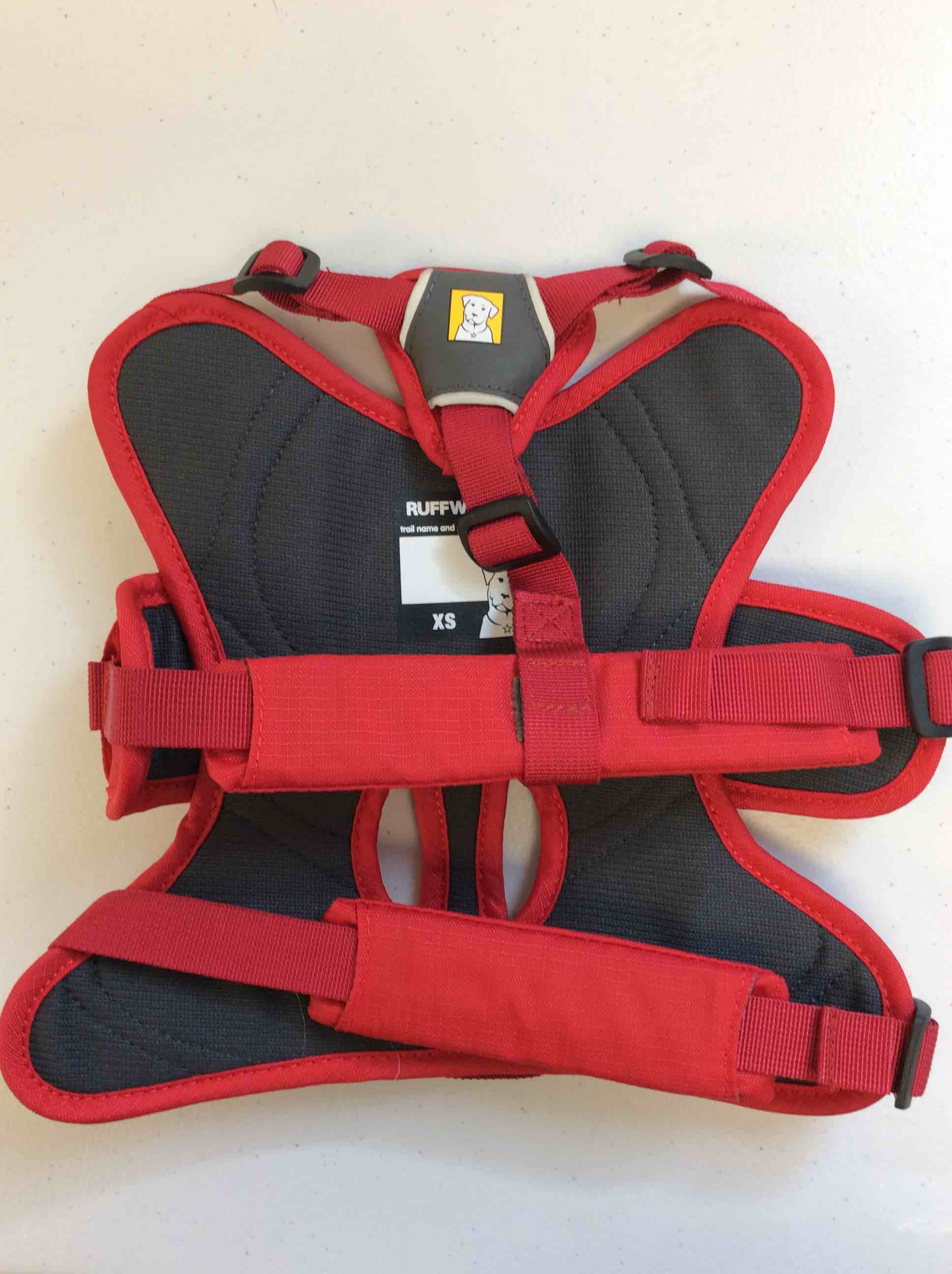 Condition photo showing New/Like New for ruffwear dog harness red x-small