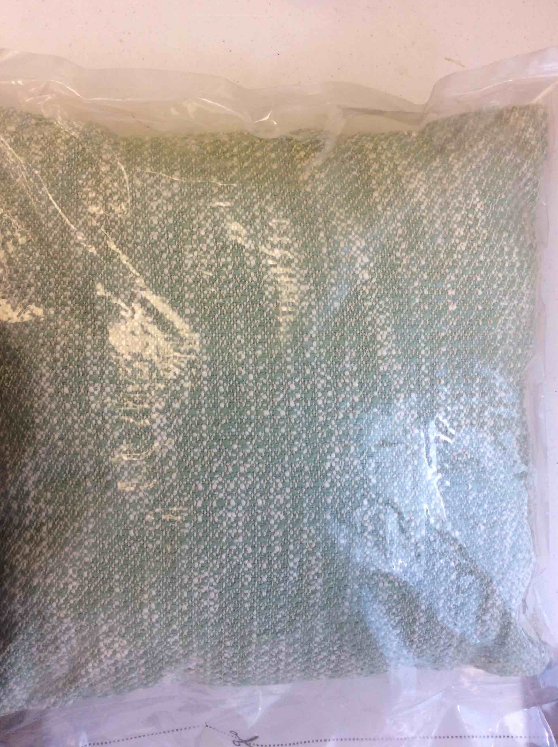 green pillow 