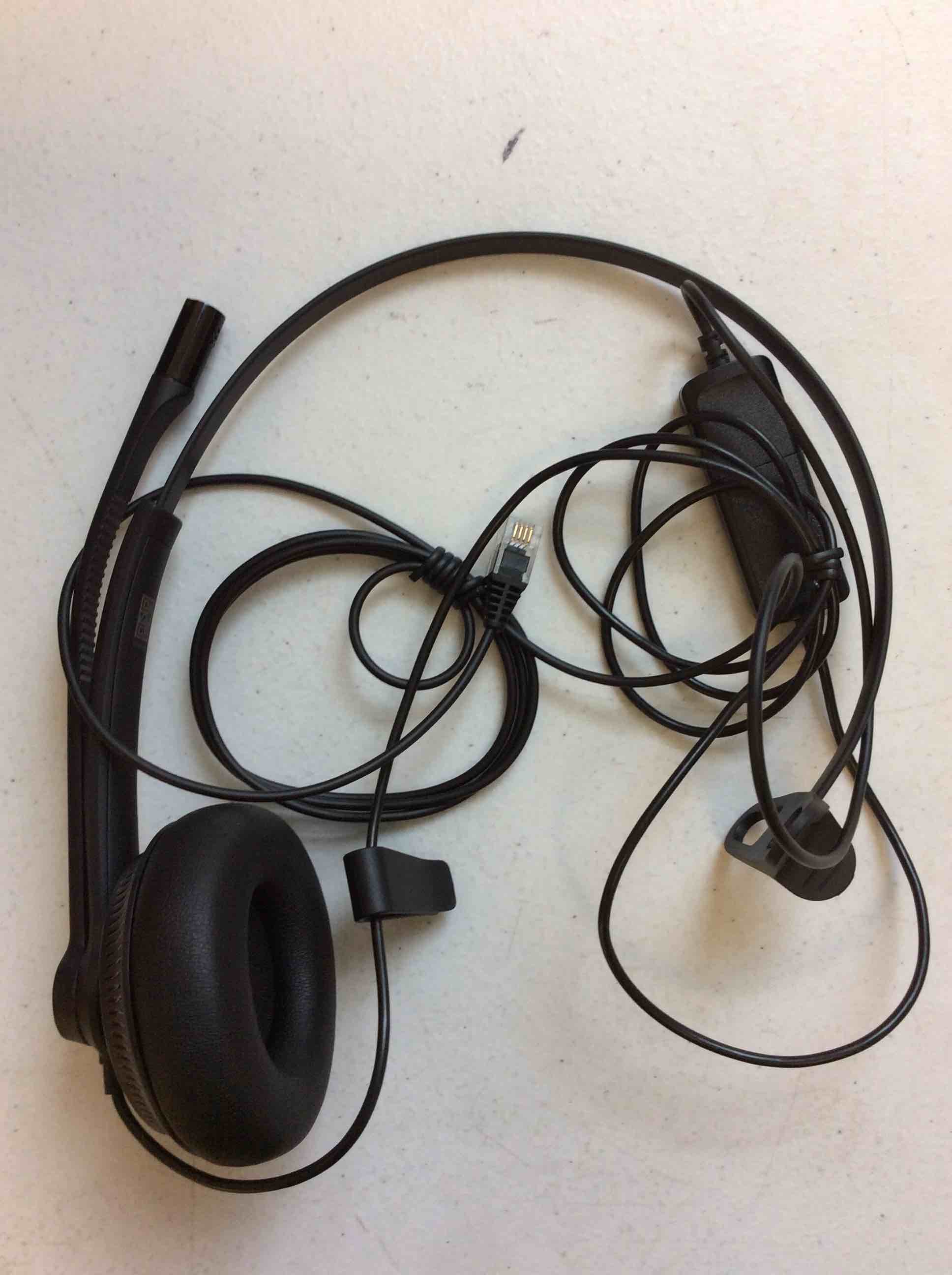 https://s3.amazonaws.com/lotting-images-prod/bidfta/BRN4940786_1783096790487.jpeg