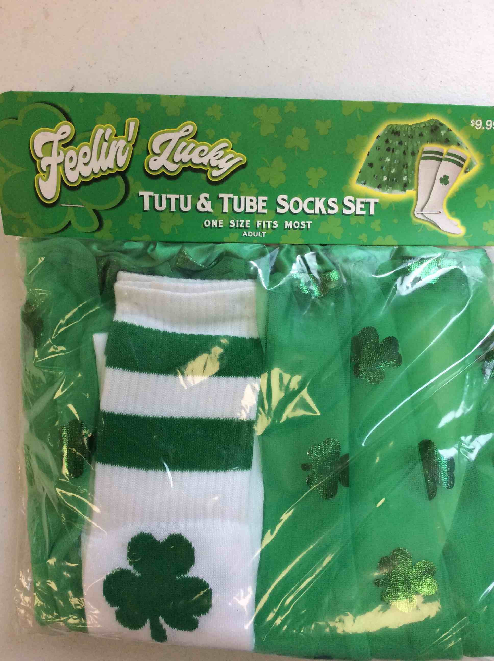 feelin’ lucky tutu & tube socks set