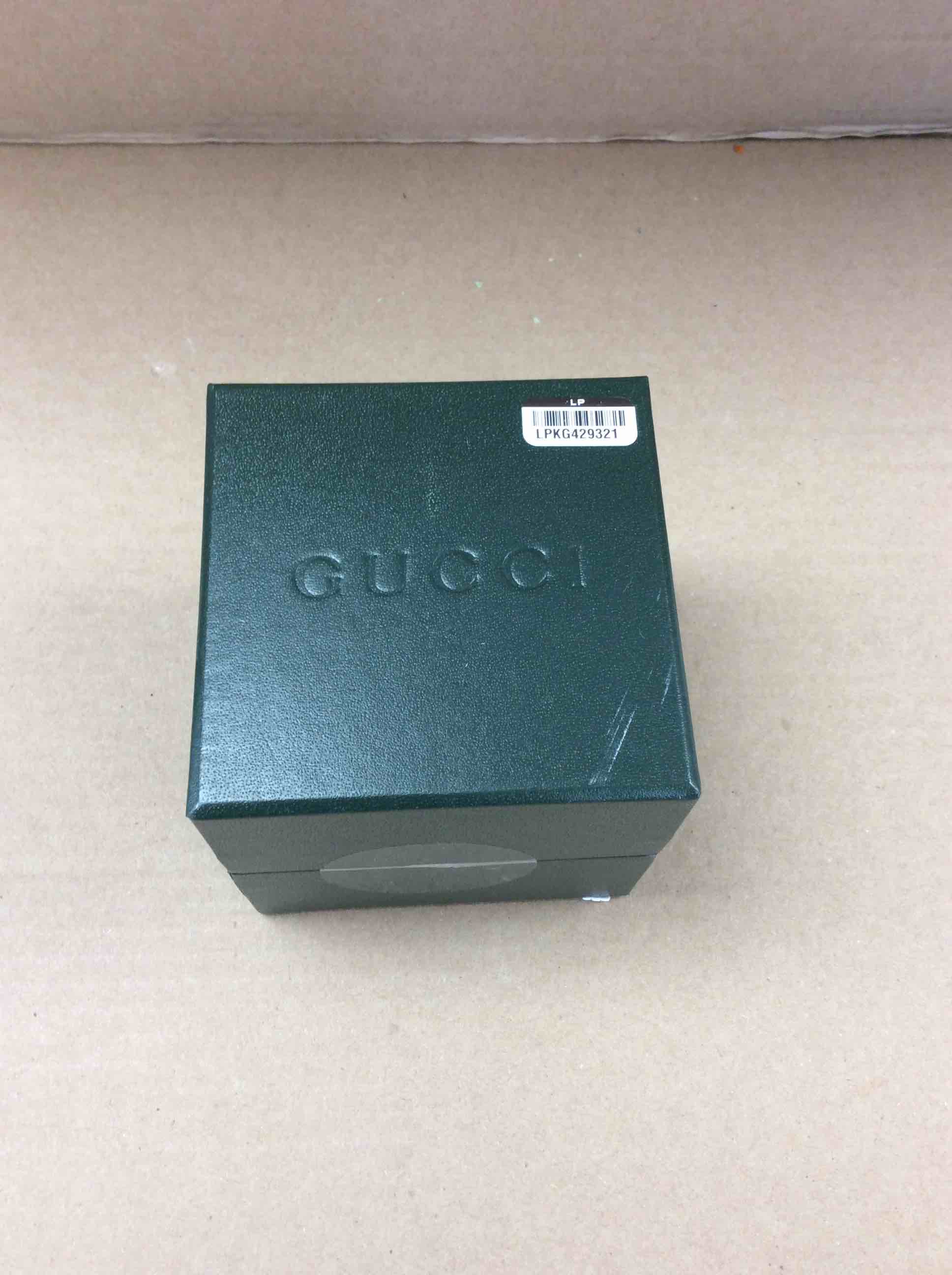 https://s3.amazonaws.com/lotting-images-prod/bidfta/BRN4954057_1780496522088.jpeg