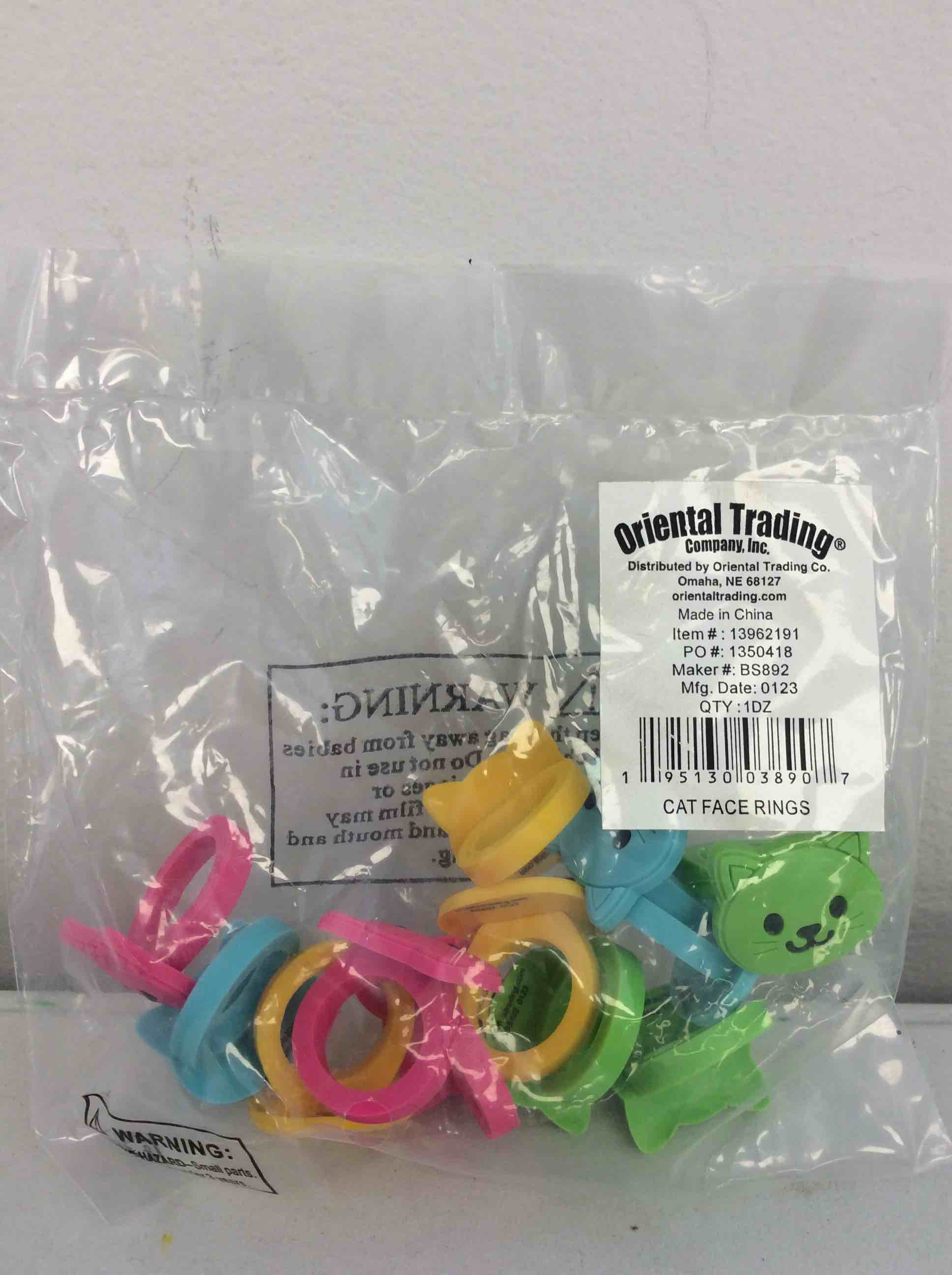 Condition photo showing New/Like New for cat face rings - jewelry - 12 pieces
