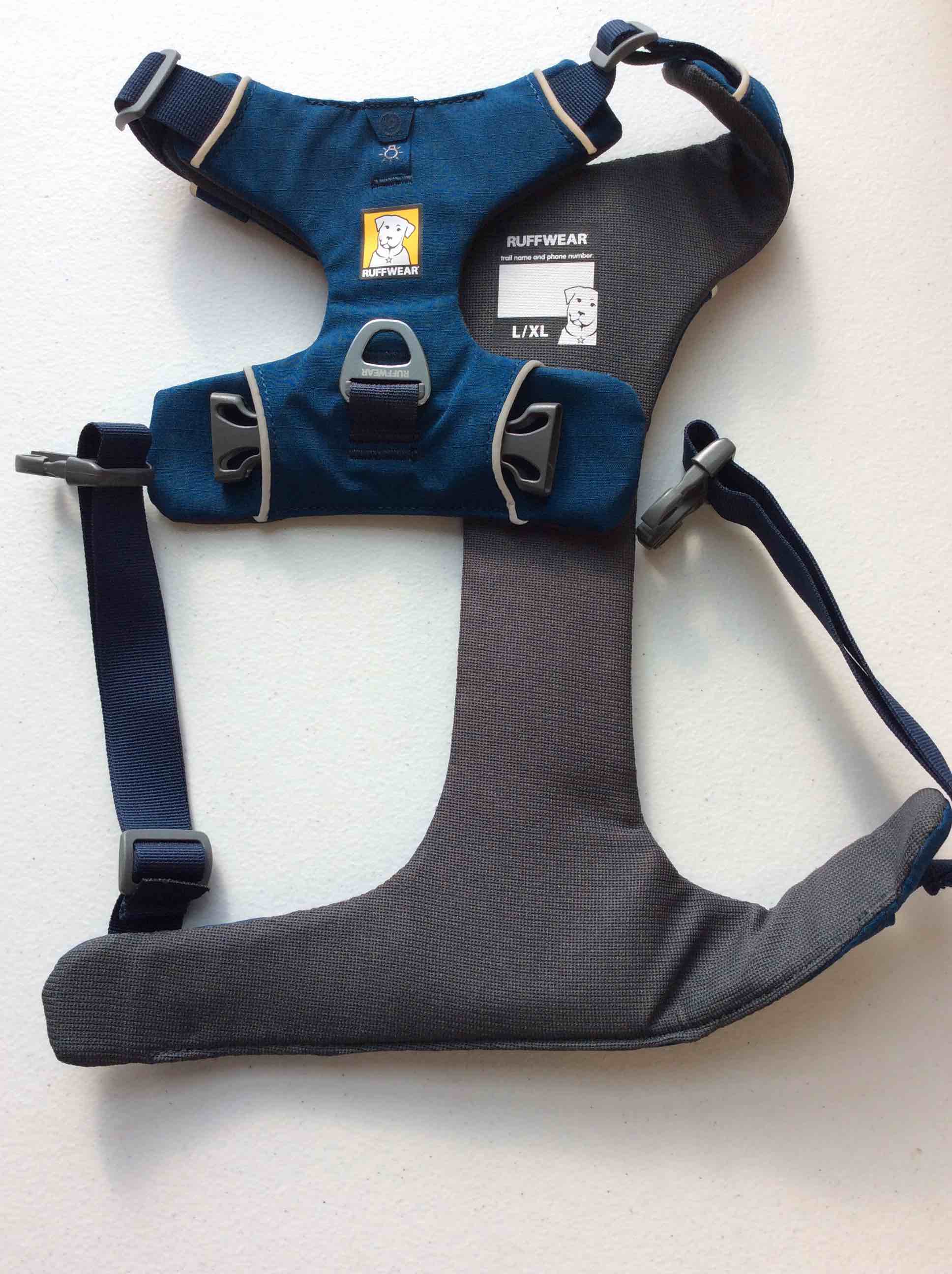 Condition photo showing New/Like New for ruffwear dog harness navy blue large/x-large