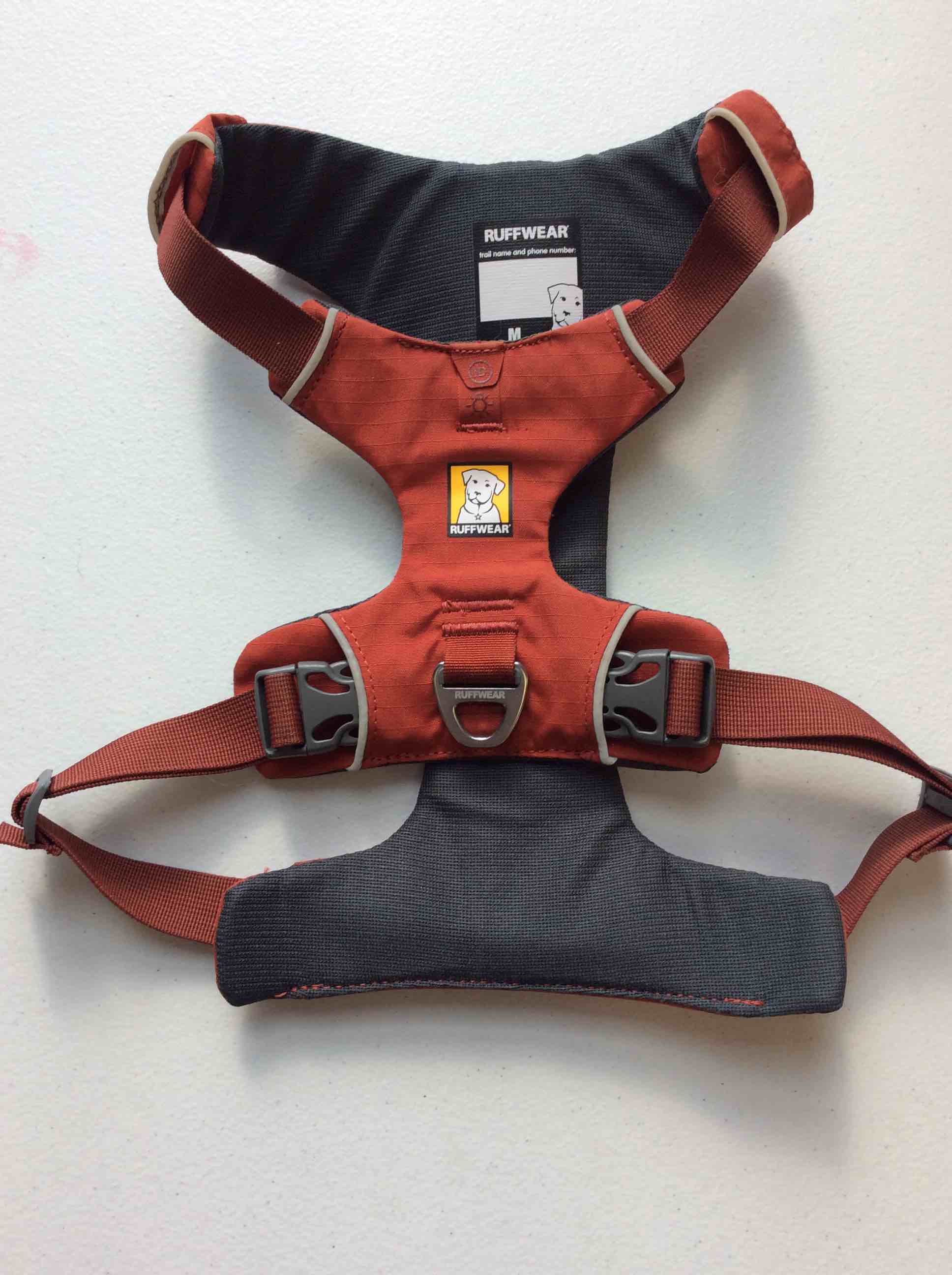 Condition photo showing New/Like New for ruffwear dog harness red clay medium 