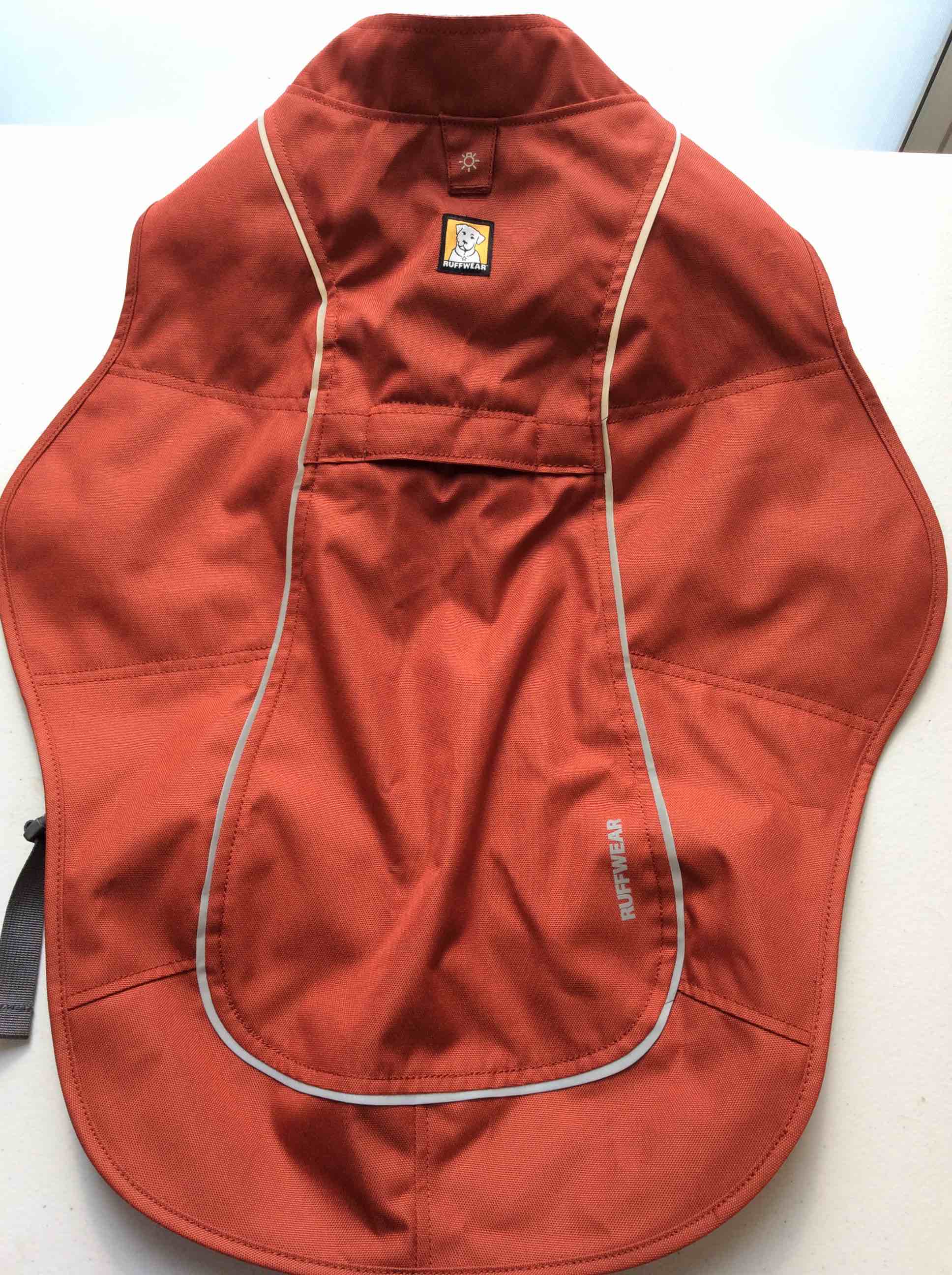Condition photo showing New/Like New for ruffwear overcoat dog jacket red medium 