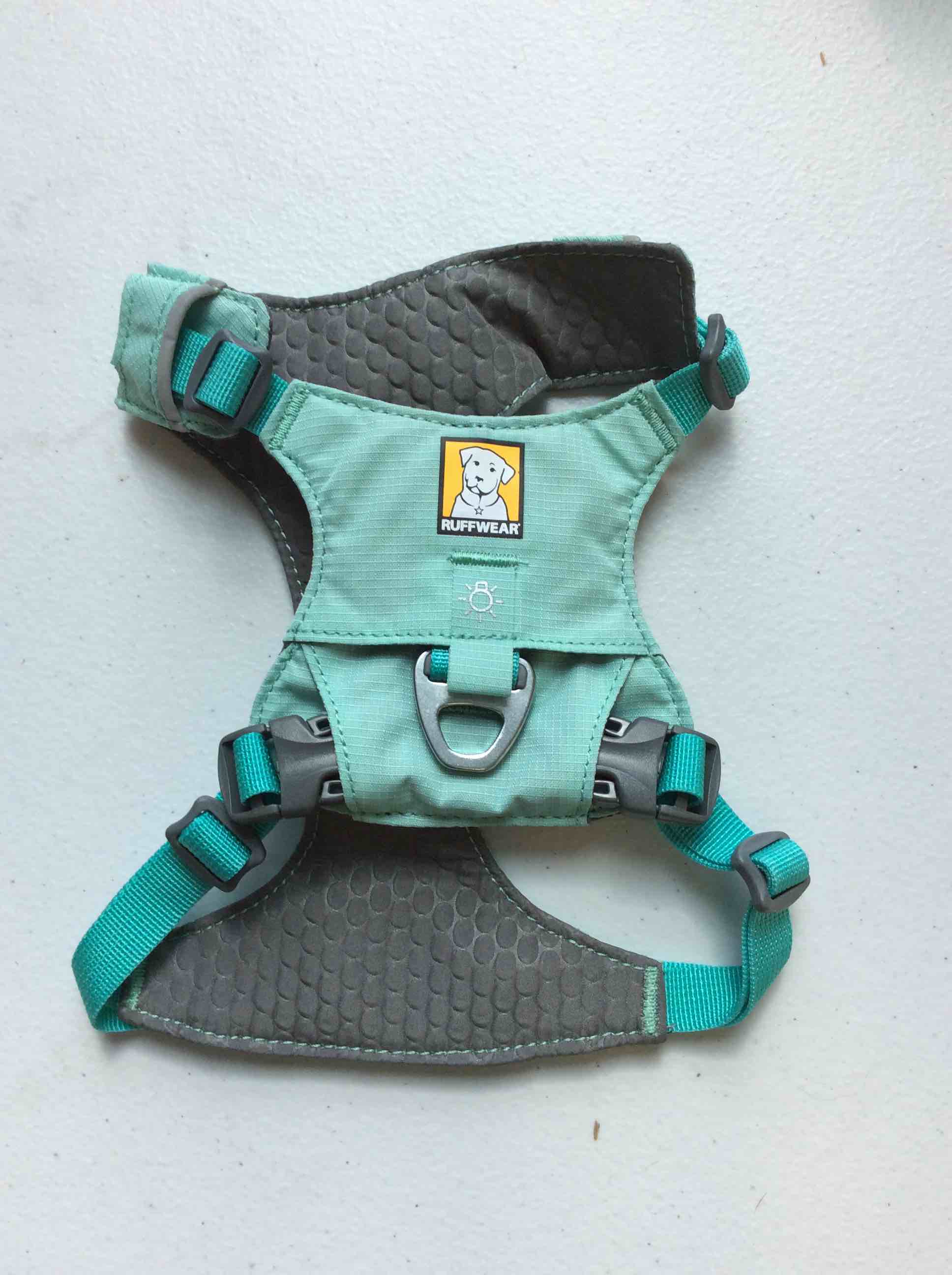 Condition photo showing New/Like New for ruffwear dog harness cyan xx-small