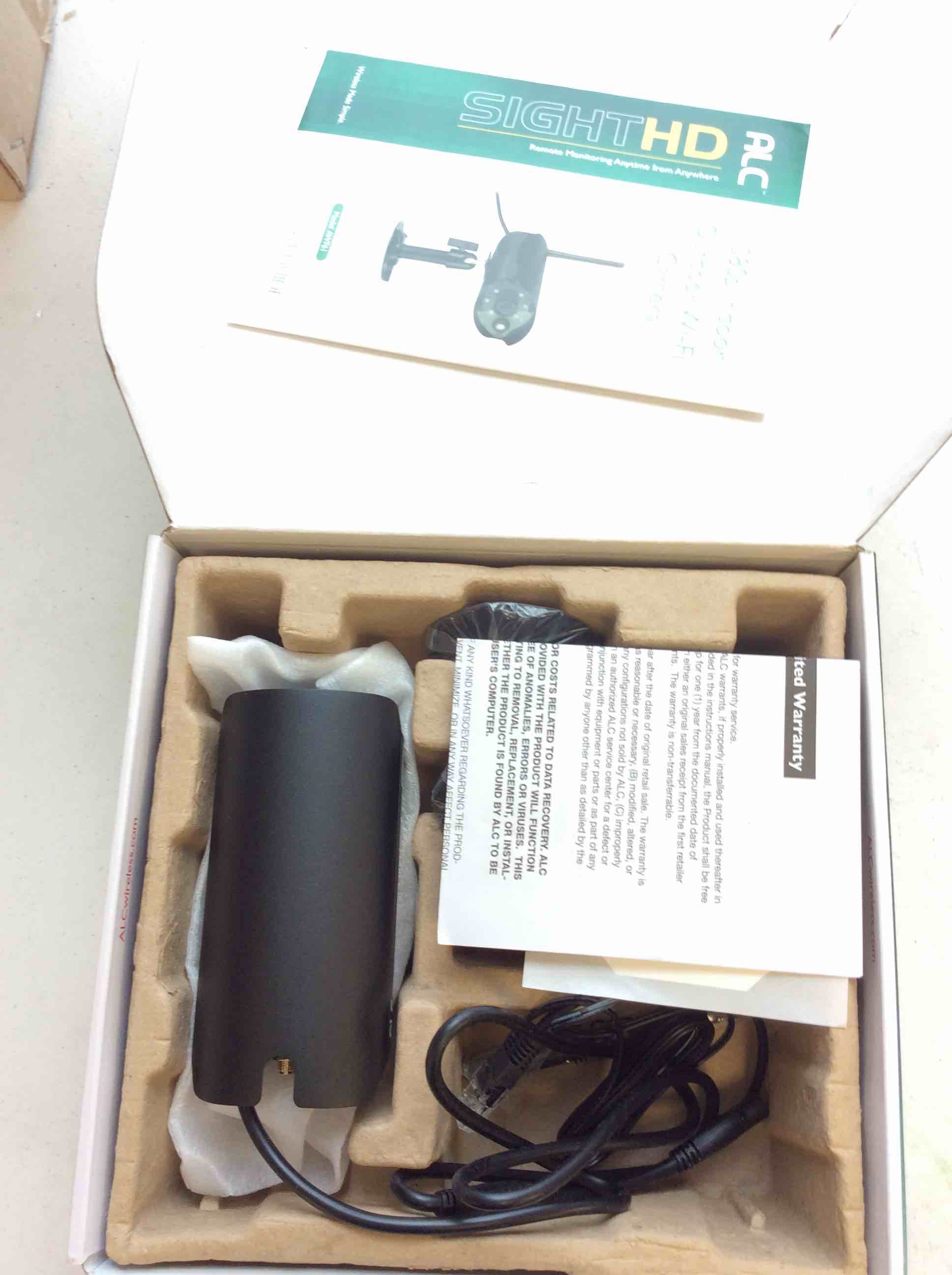 https://s3.amazonaws.com/lotting-images-prod/bidfta/BRN4959561_1782143173465.jpeg
