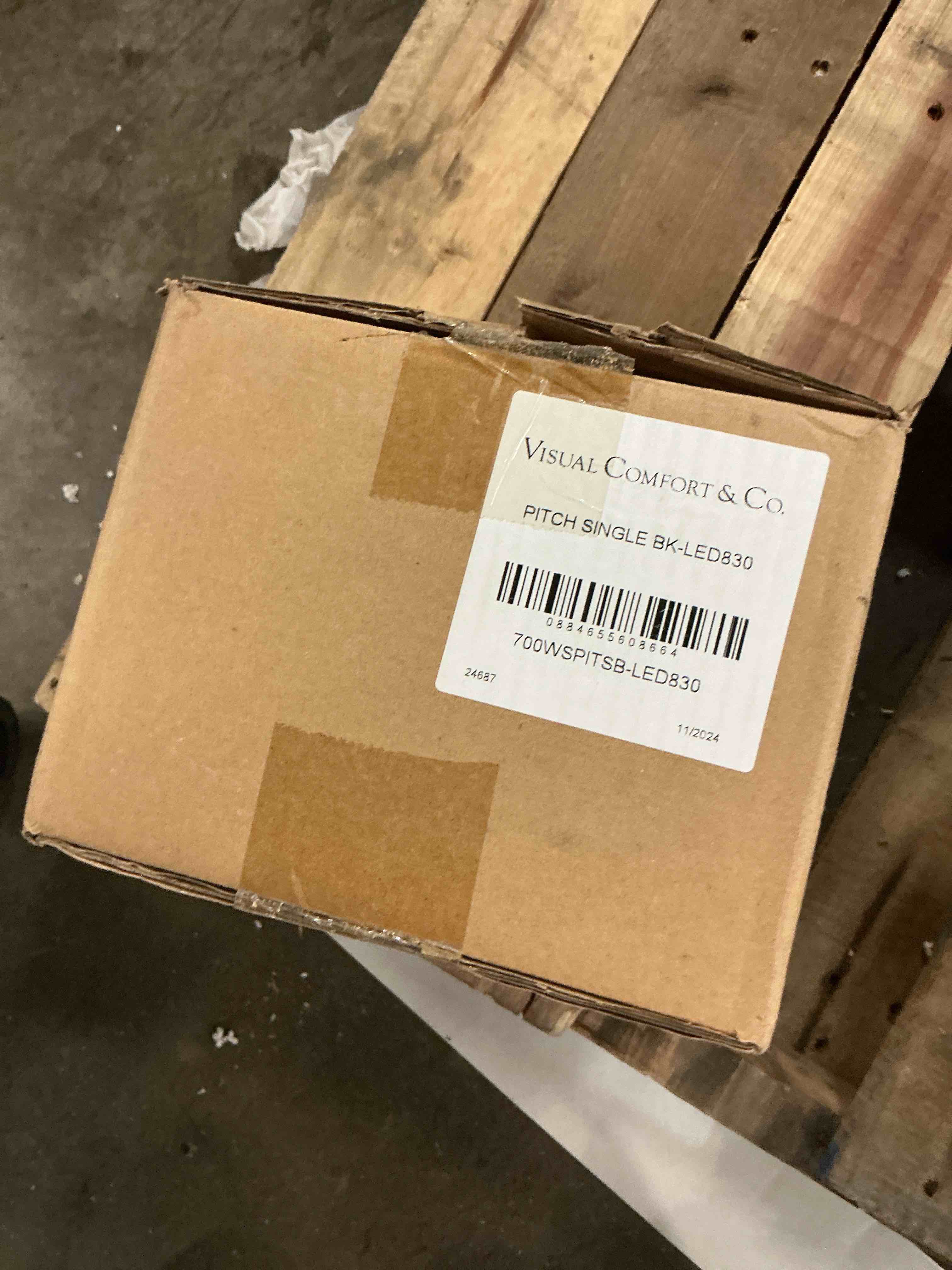 https://s3.amazonaws.com/lotting-images-prod/bidfta/BRN5012642_1777649068313.jpeg