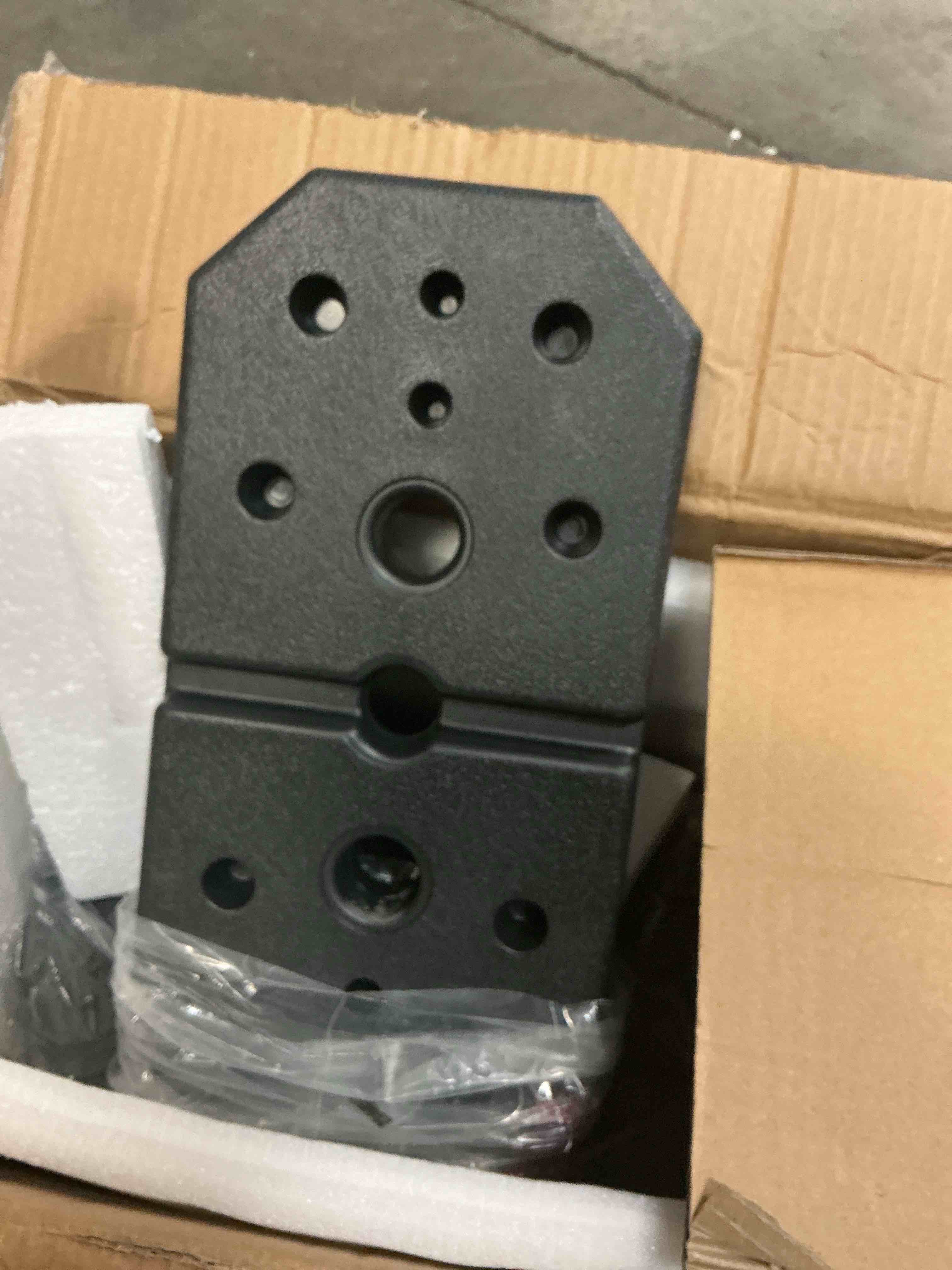 Condition photo showing As Is for cap barbell sports  3 pcs 