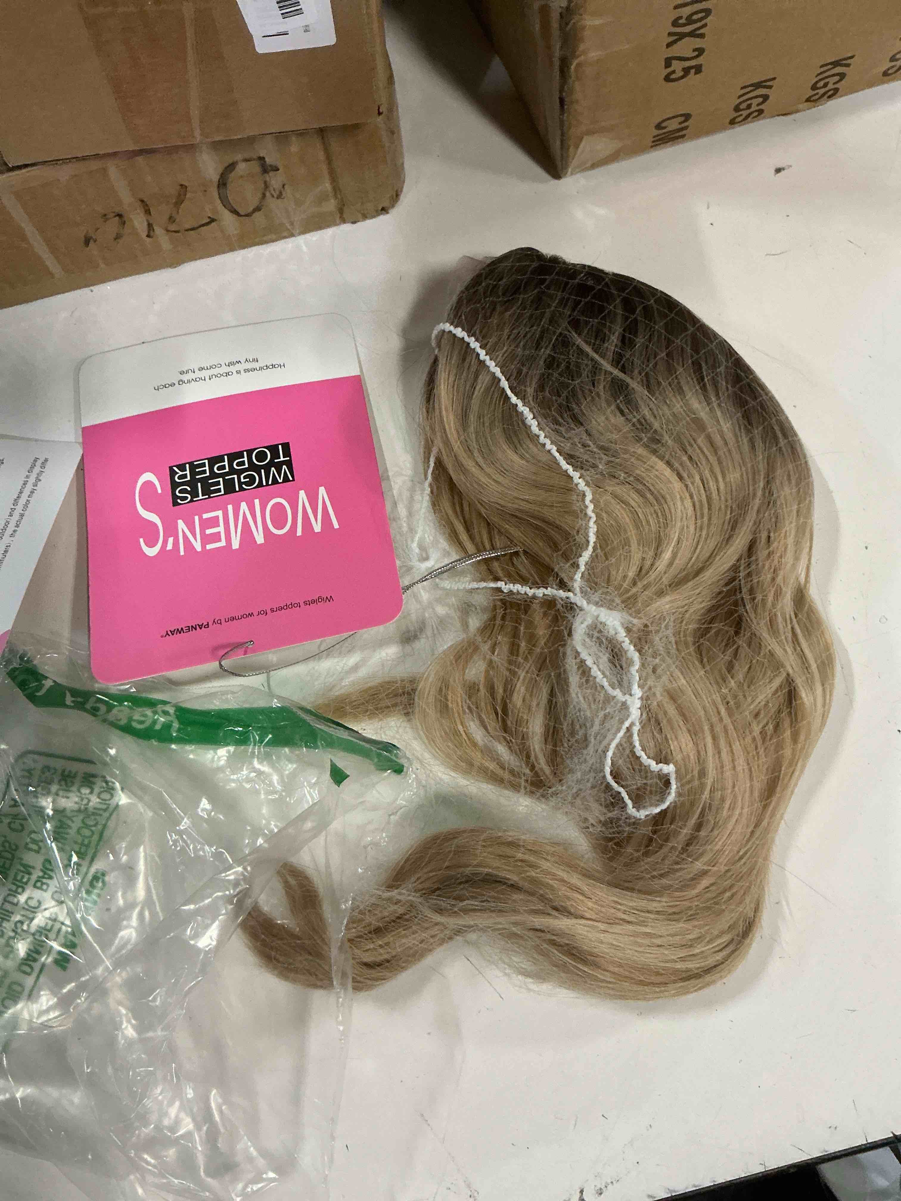 Condition photo showing Good Condition for paneway 16inch hair toppers for women with thinning hair - 6.5''x6.5'' ladies wiglets toppers - ombre dark root to blonde 16 inch ombre dark root to blonde