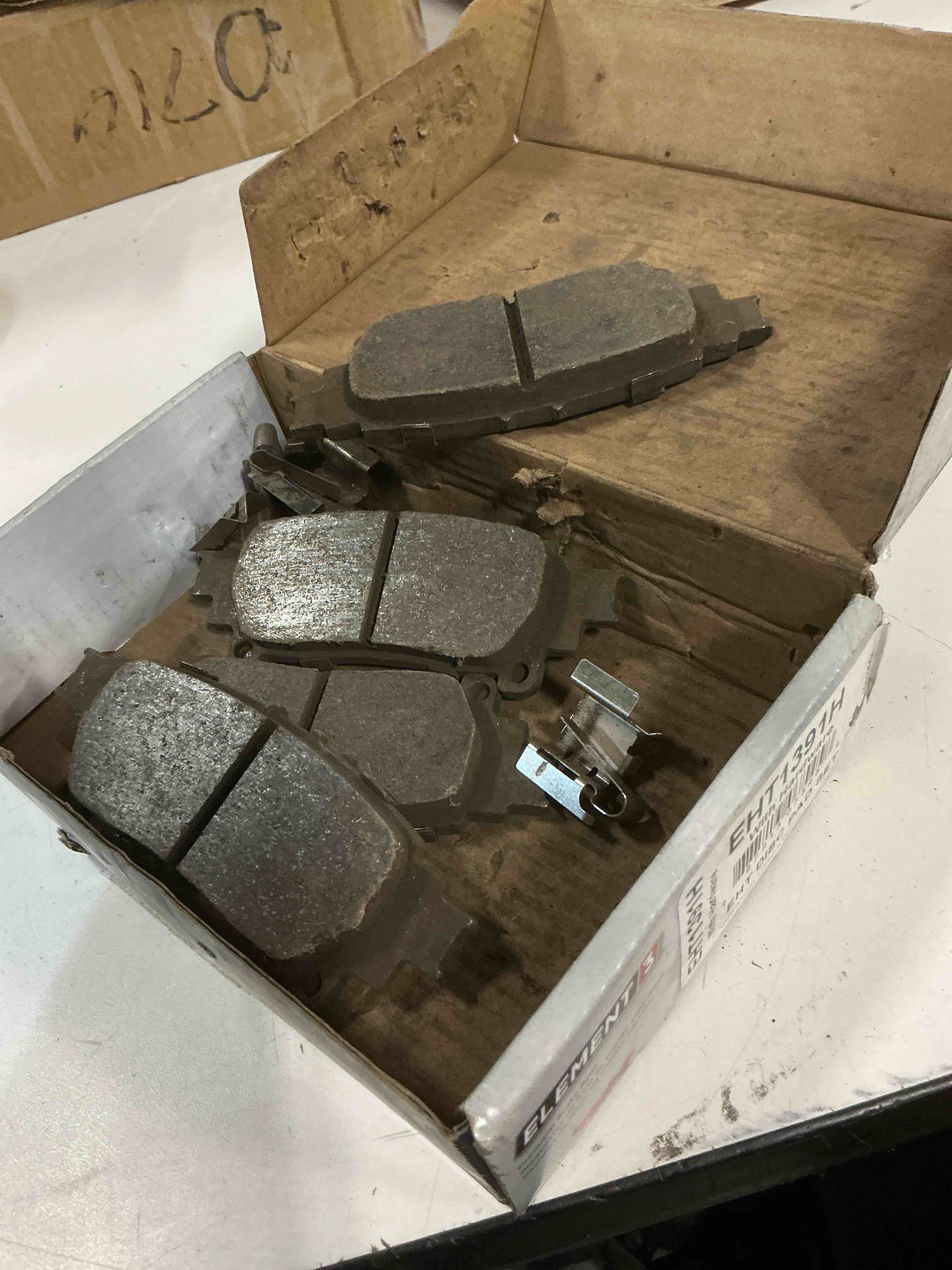 Condition photo showing As Is for raybestos element3 eht™ automotive replacement rear brake pad for selected lexus (rx350, rx450h), toyota (highlander, mirai, sienna) model years (eht1391h)