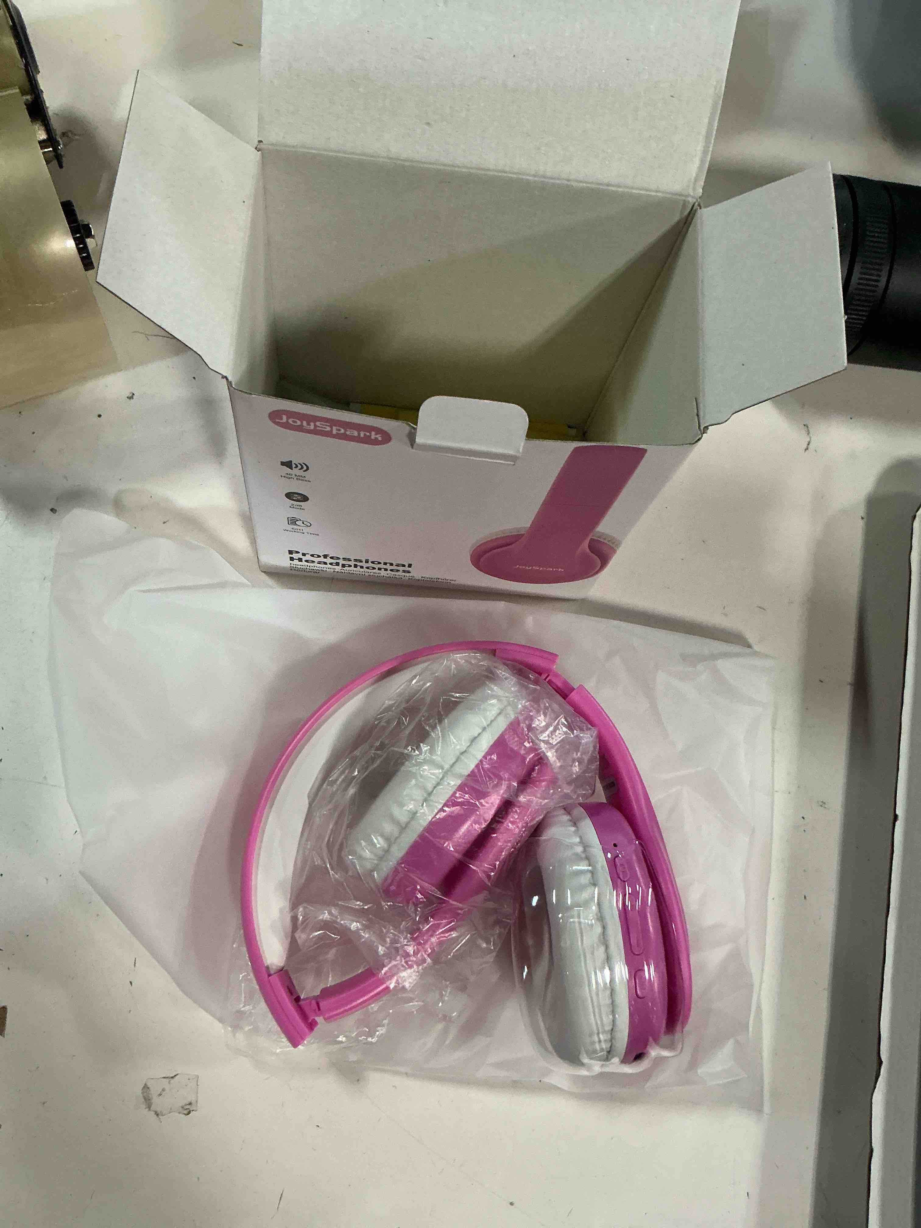 Condition photo showing New/Like New for kids bluetooth headphones, lightweight wireless headphones for kids, 85/94db volume limited, 60 hours playtime, bluetooth 5.3, over-ear toddler headsets with built-in mic-pink