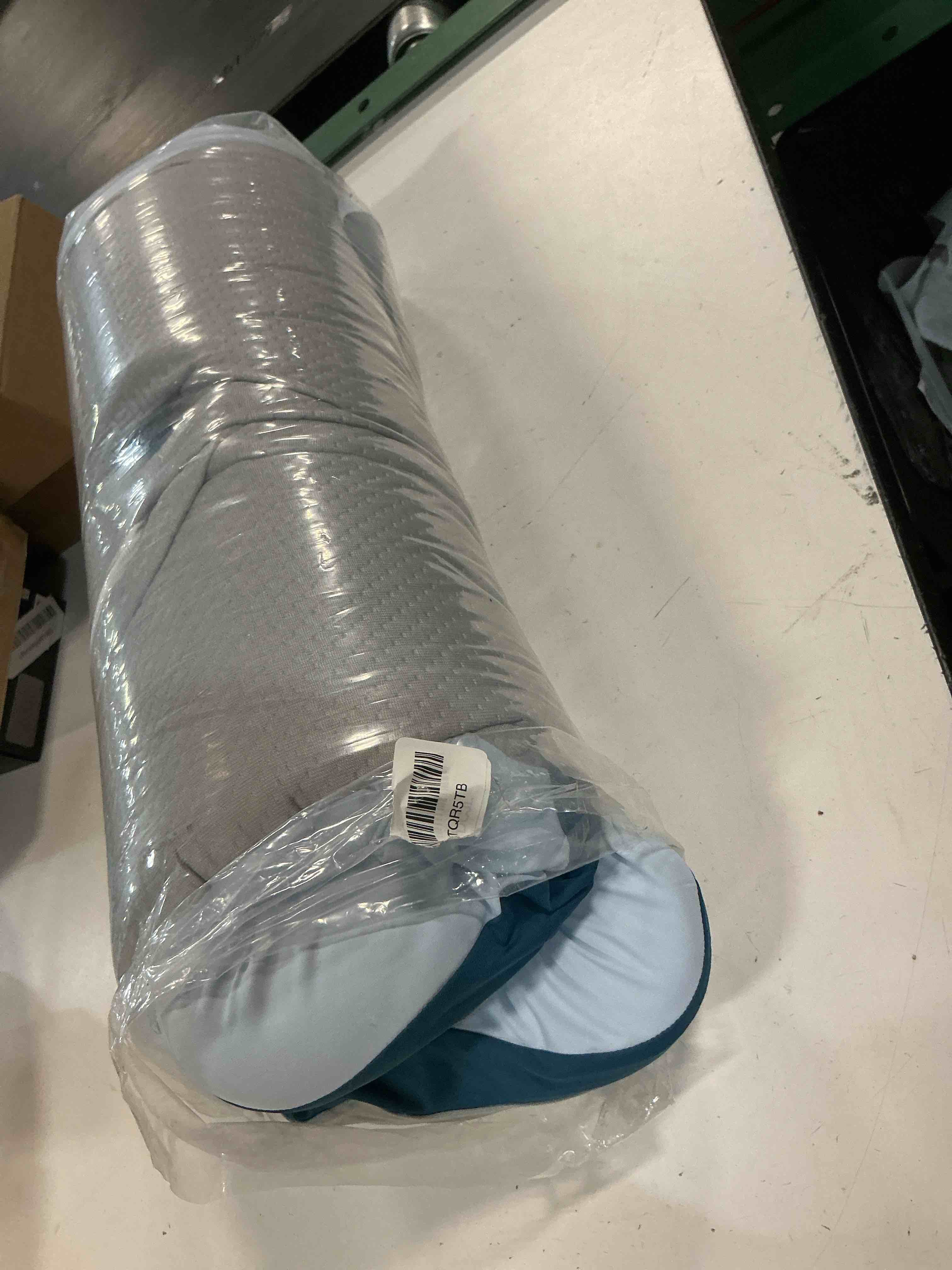 Condition photo showing Good Condition for cervical pillow
