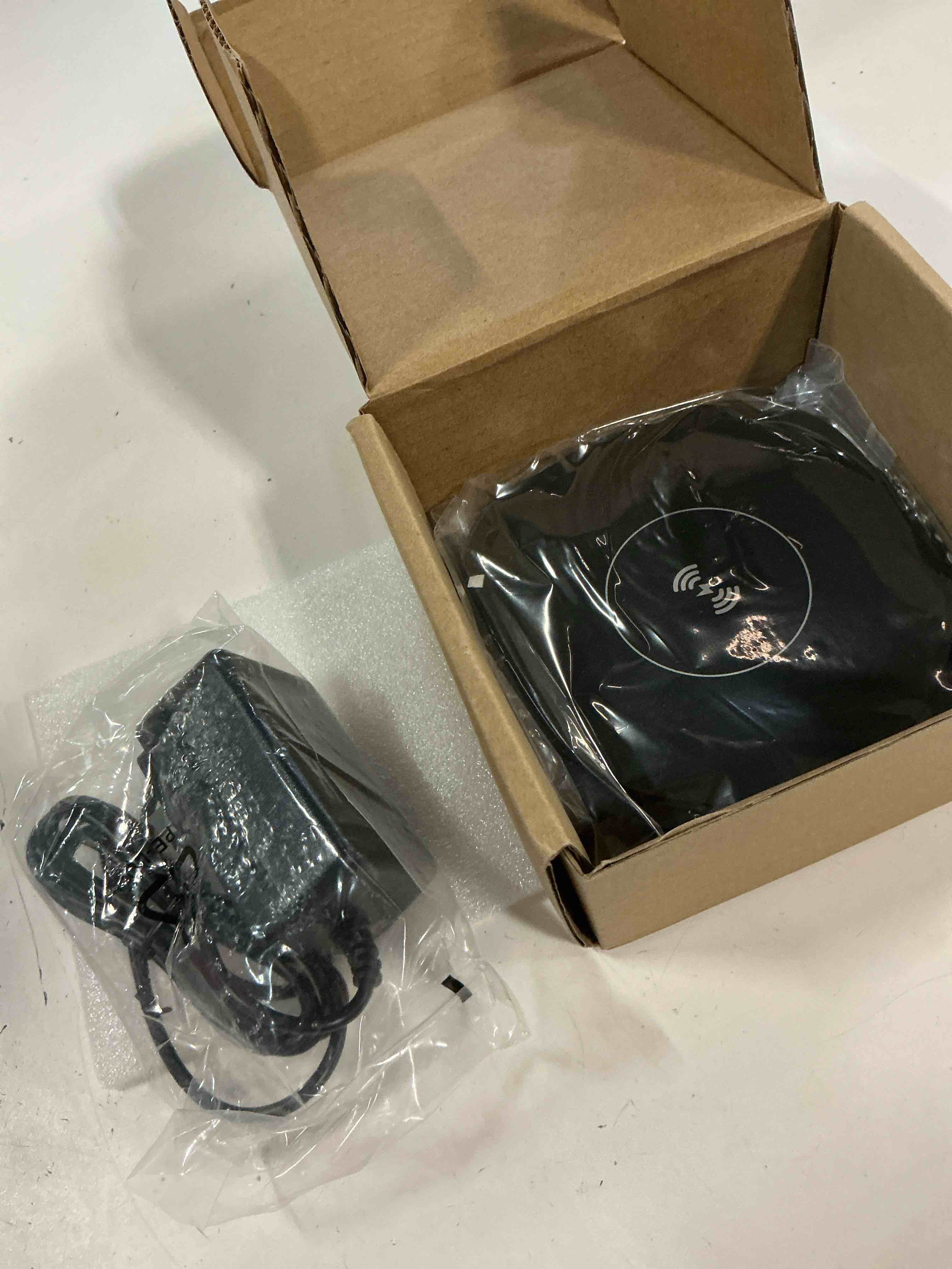 Condition photo showing New/Like New for t-35 under counter wireless charger