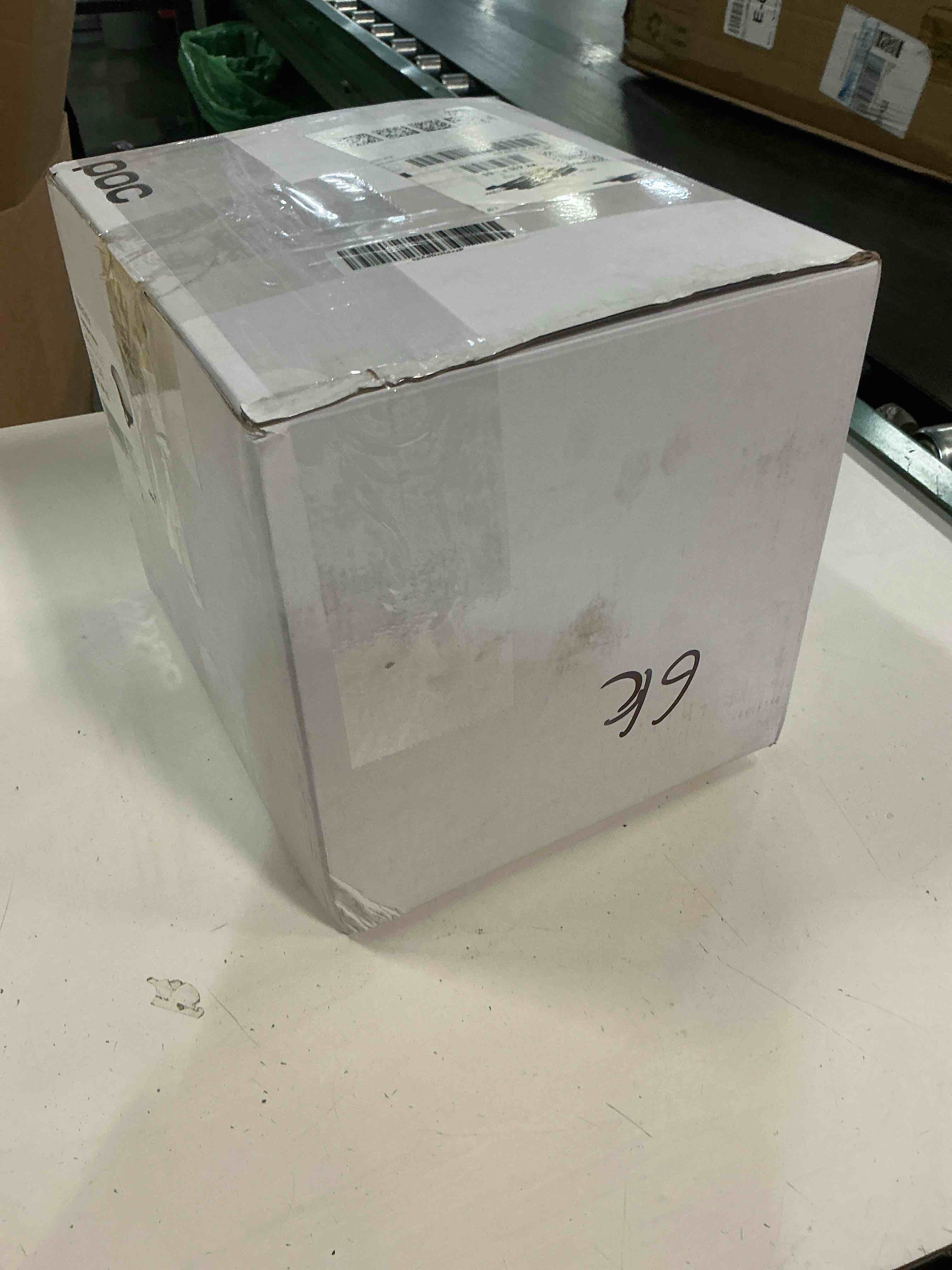 https://s3.amazonaws.com/lotting-images-prod/bidfta/BRN5025369_1777554080737.jpeg