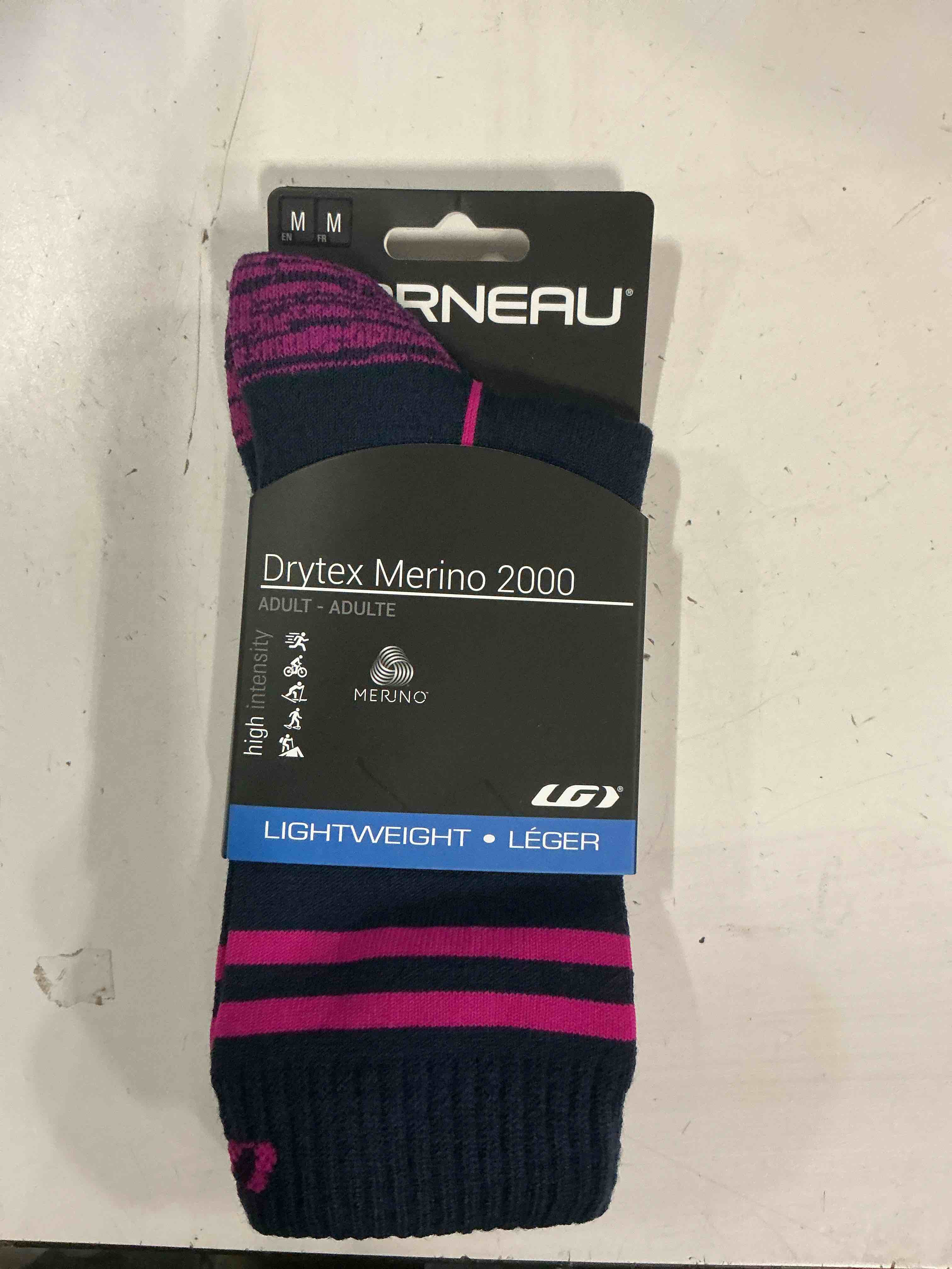 Condition photo showing New/Like New for drytex merino 2000 socks size m pink 