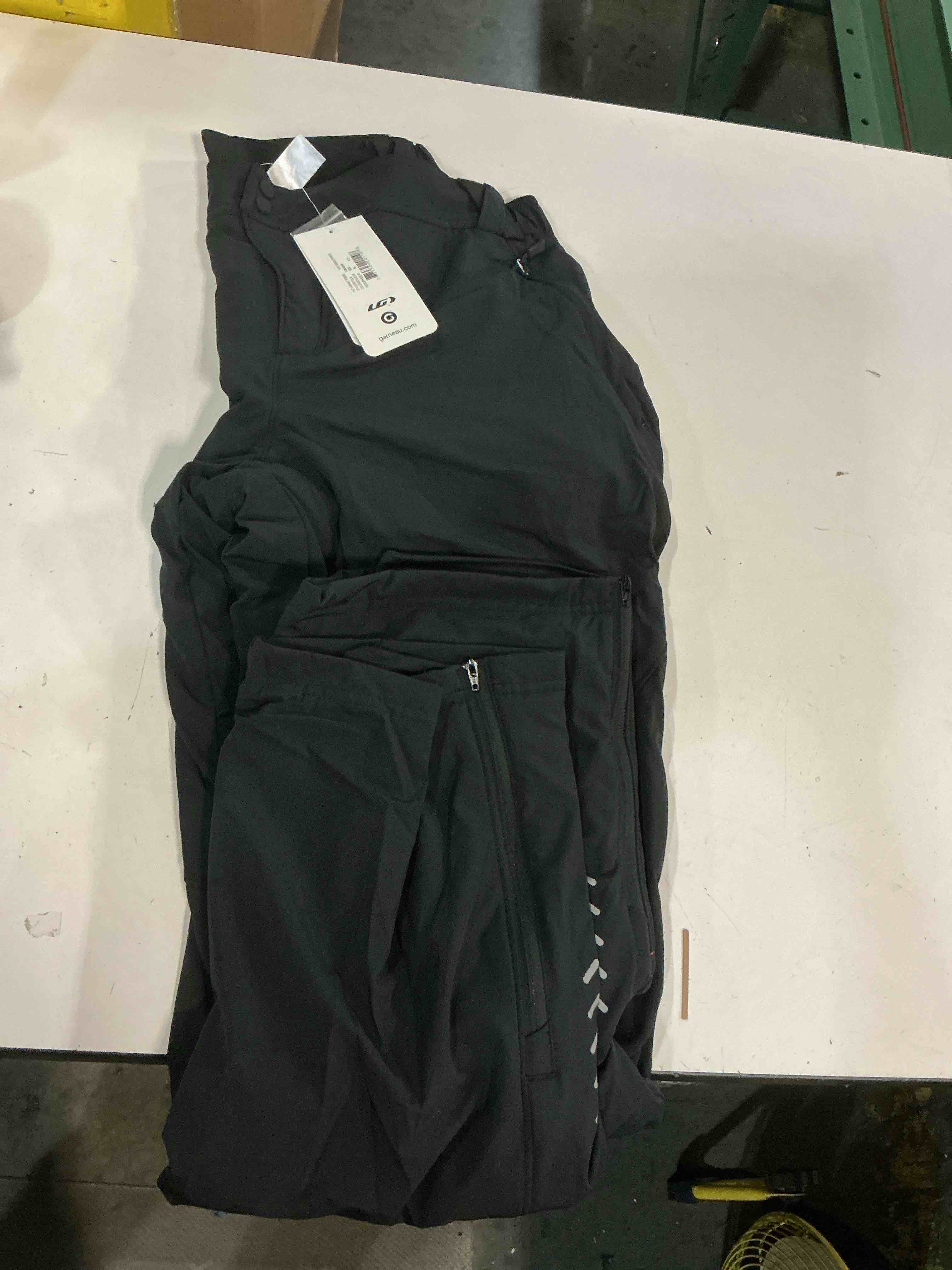 Condition photo showing New/Like New for garneau pnt variant pants women’s size xl 