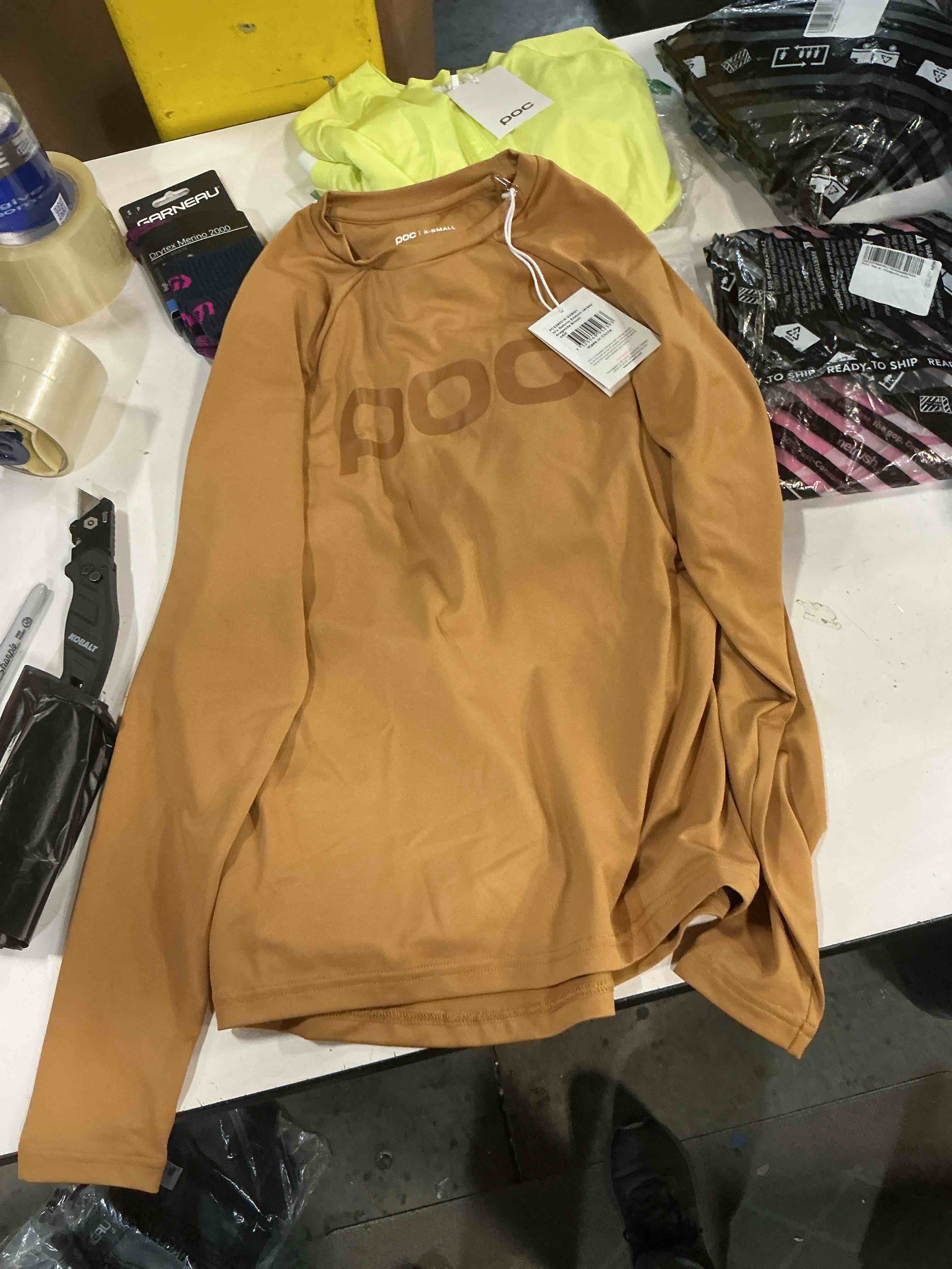 Condition photo showing New/Like New for women's reform enduro jersey size xsm 