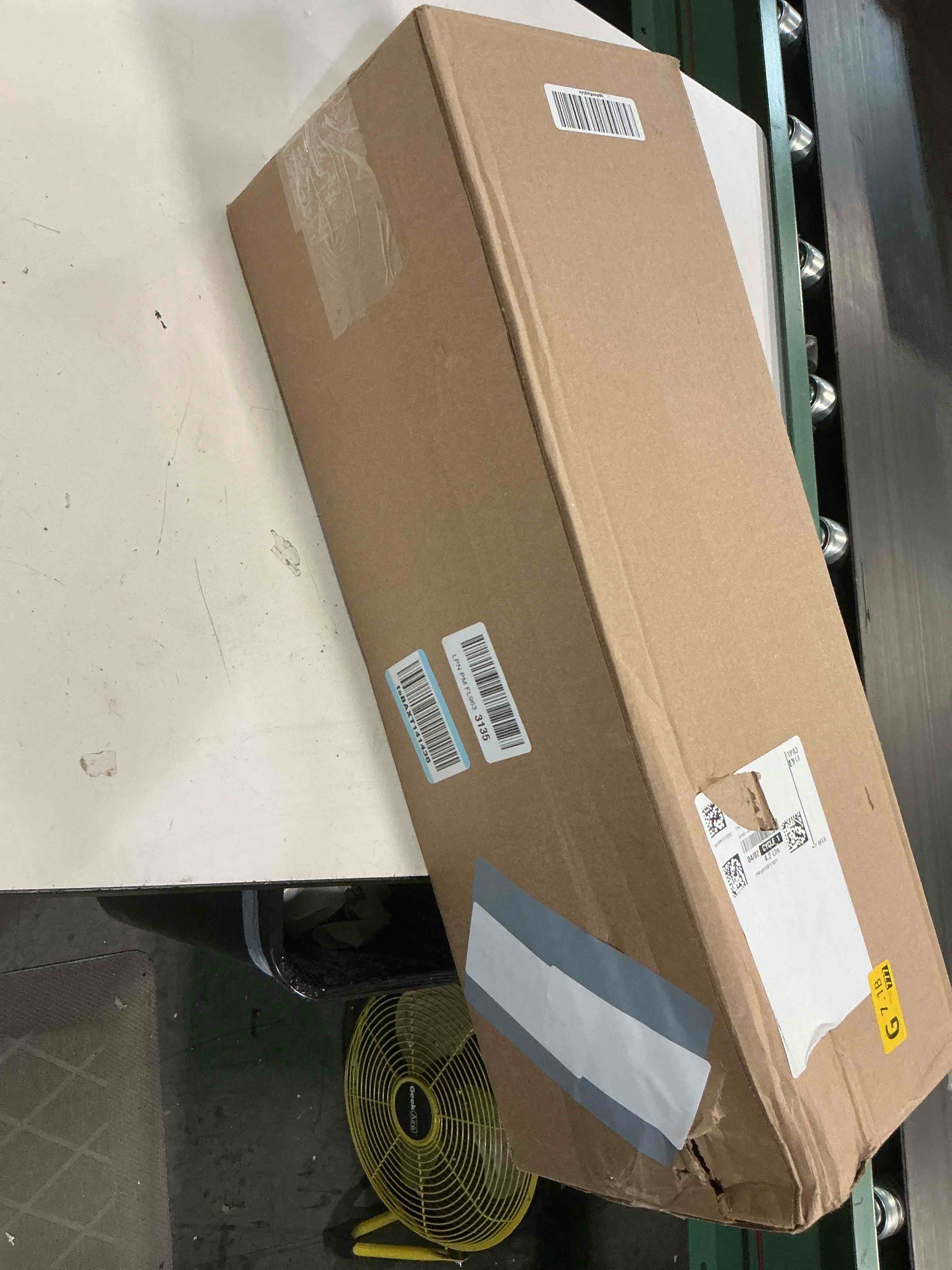 https://s3.amazonaws.com/lotting-images-prod/bidfta/BRN5025512_1777573932407.jpeg