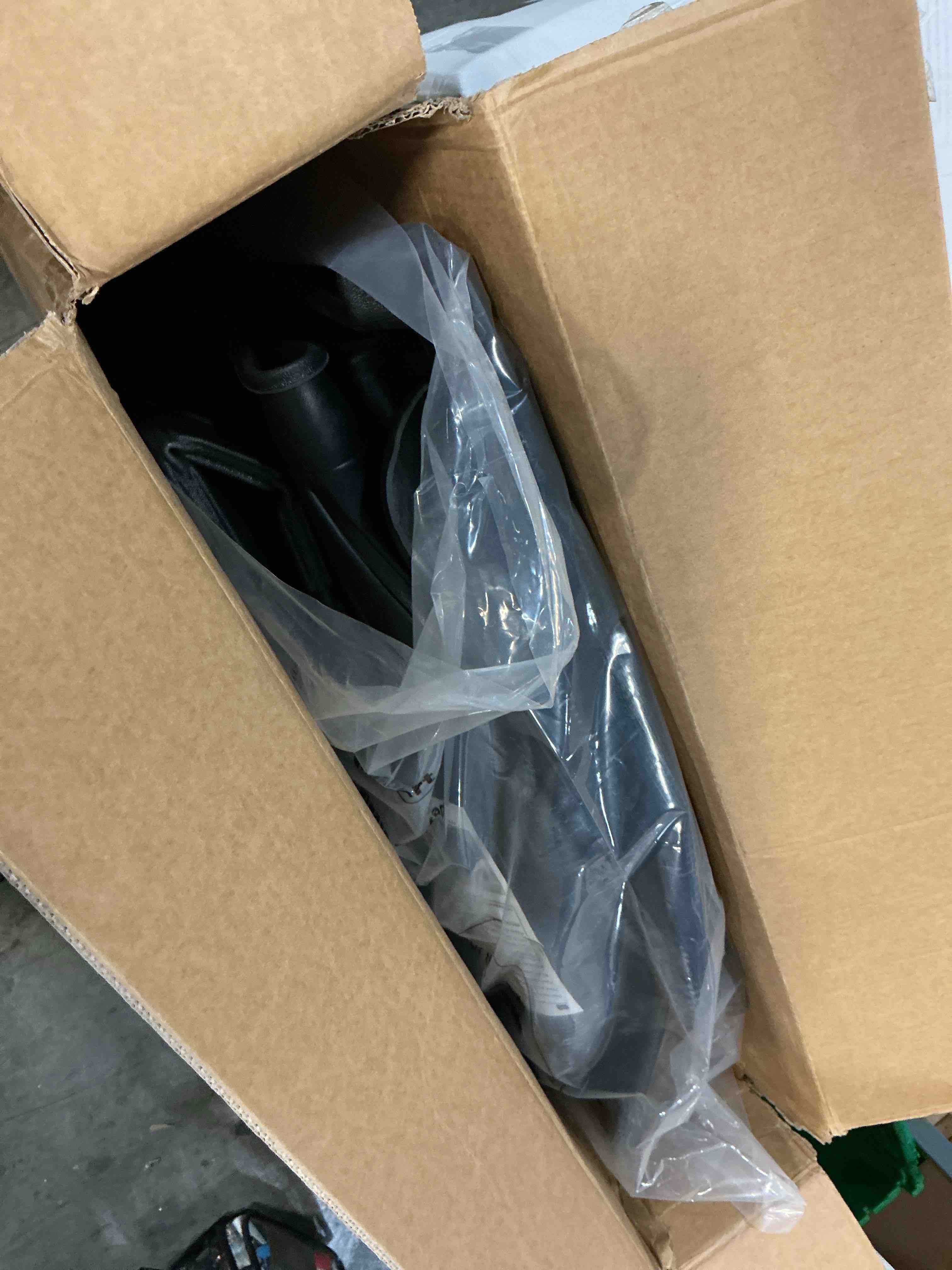 Condition photo showing New/Like New for weather mats for car 