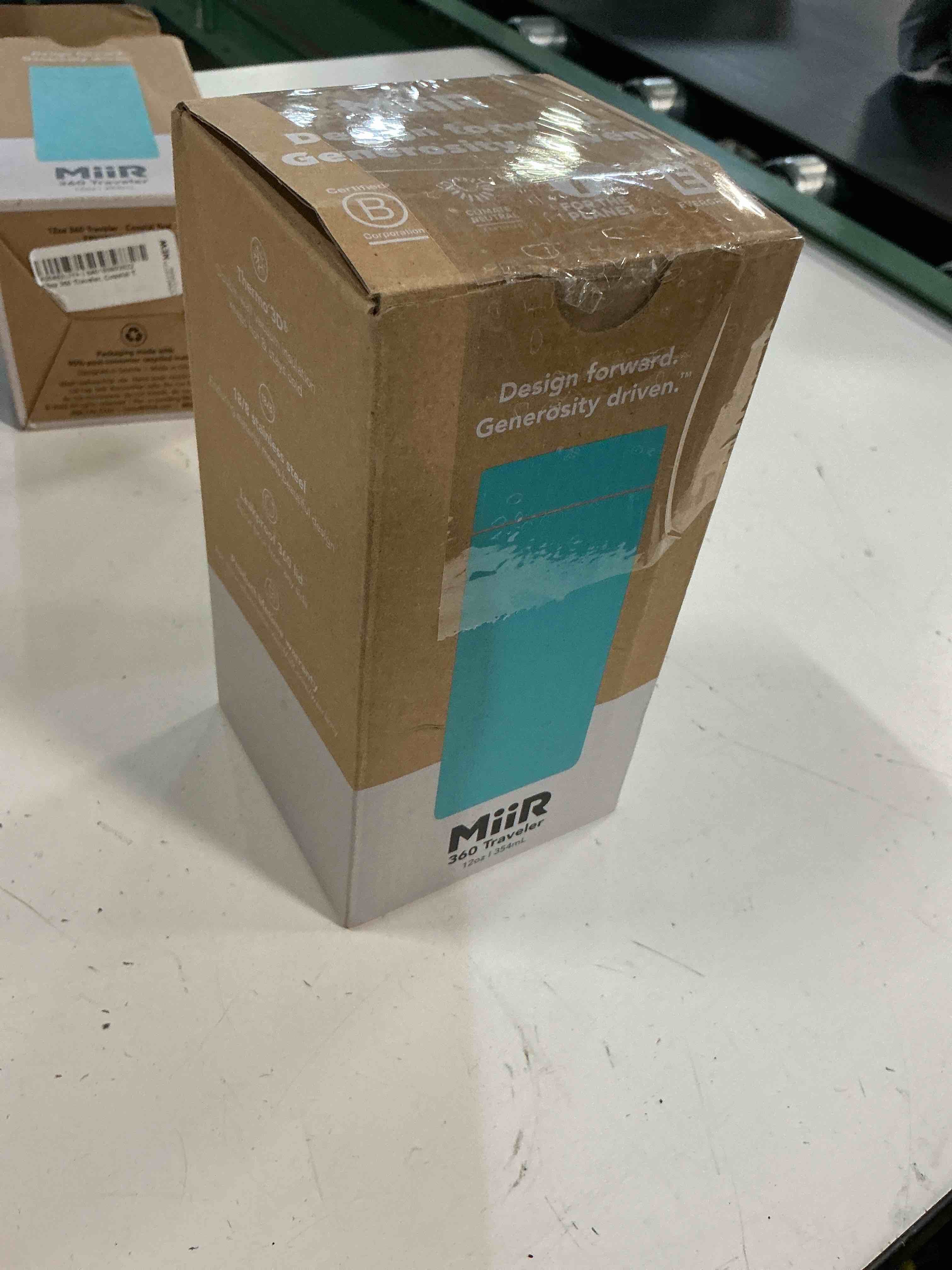 https://s3.amazonaws.com/lotting-images-prod/bidfta/BRN5025639_1777647137974.jpeg