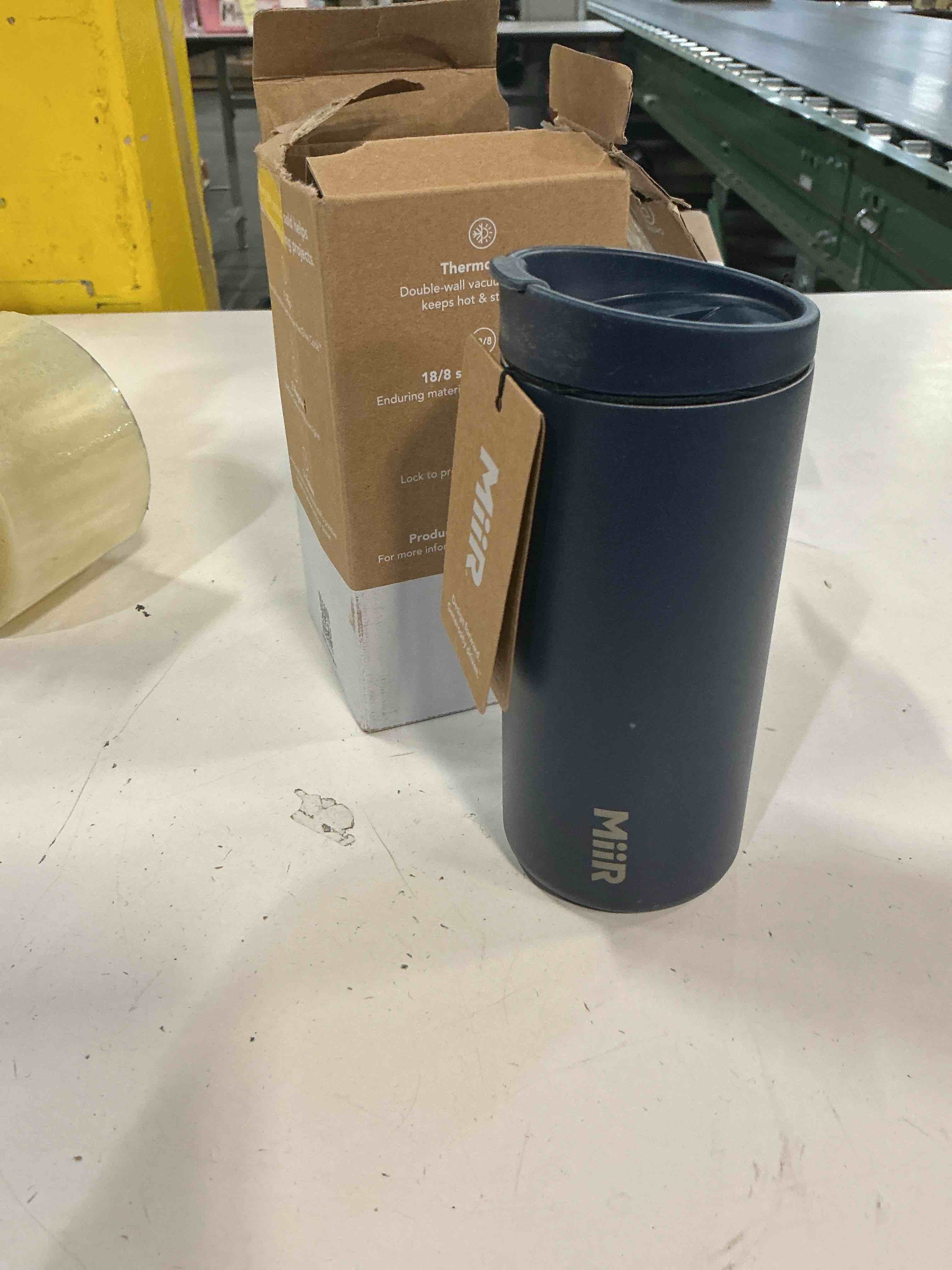 https://s3.amazonaws.com/lotting-images-prod/bidfta/BRN5025697_1777651152230.jpeg