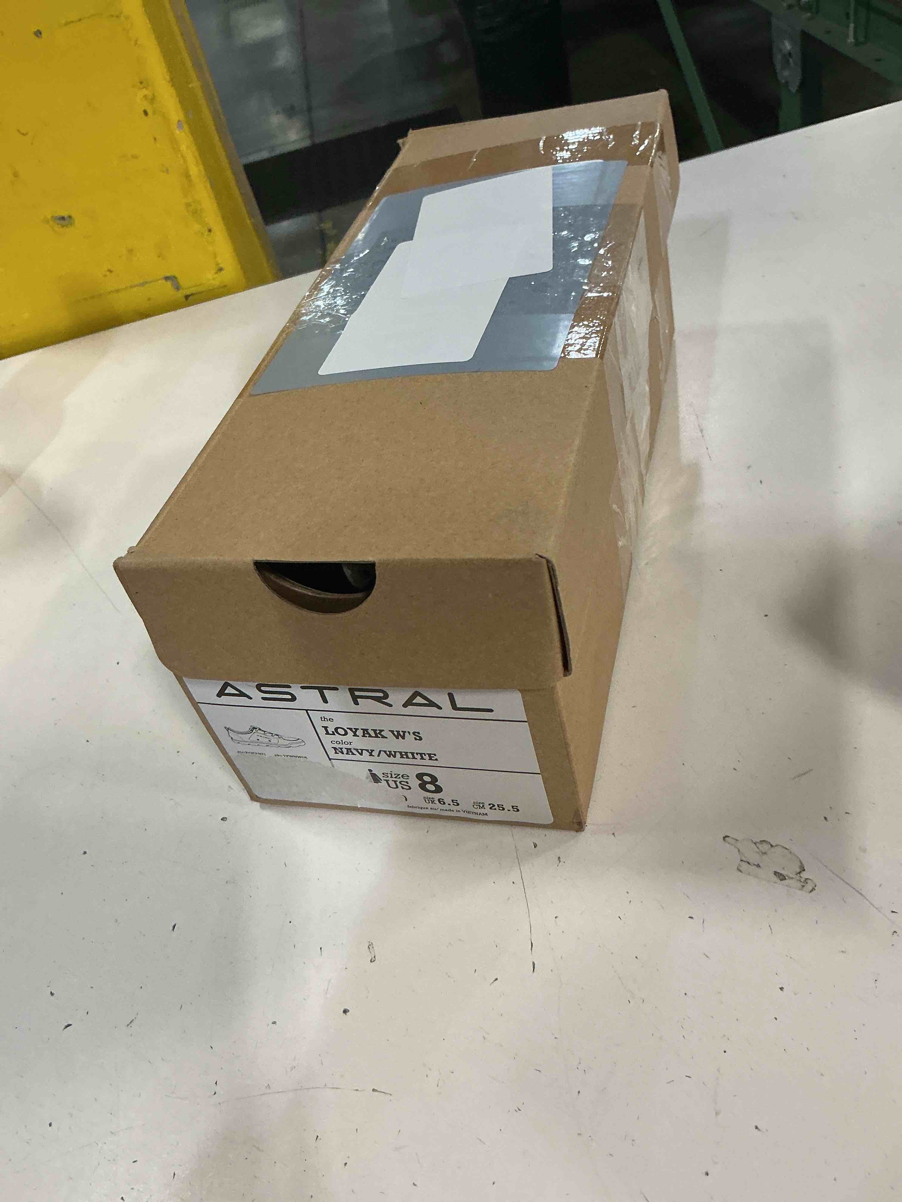 https://s3.amazonaws.com/lotting-images-prod/bidfta/BRN5025737_1777658003341.jpeg