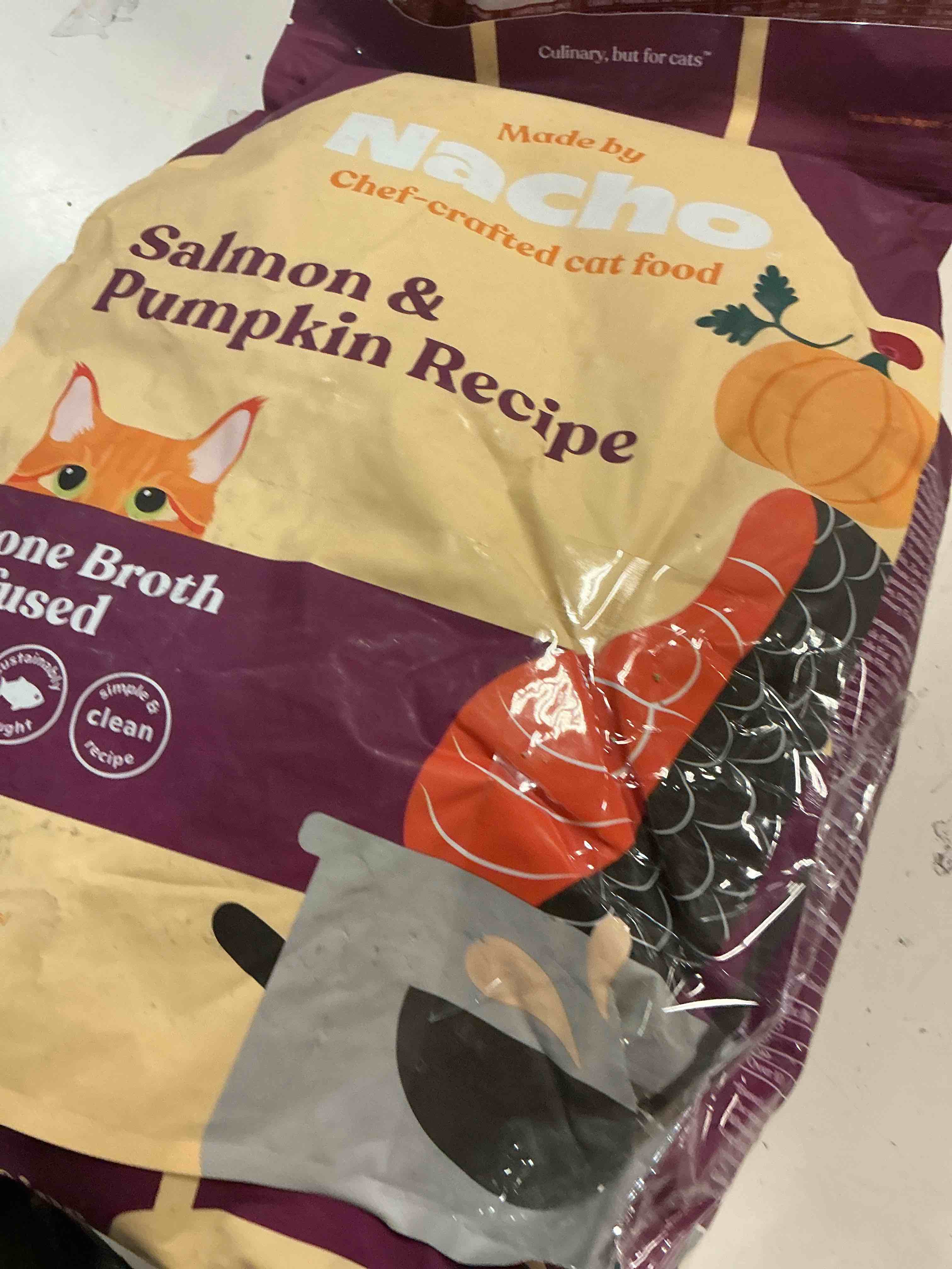 Condition photo showing Good Condition for best by:junio/18/2027)made by nacho dry cat kibble, infused with bone broth for hydration, sustainably caught salmon and pumpkin, high protein and grain-friendly premium cat food, limited ingredients, 3lb bag