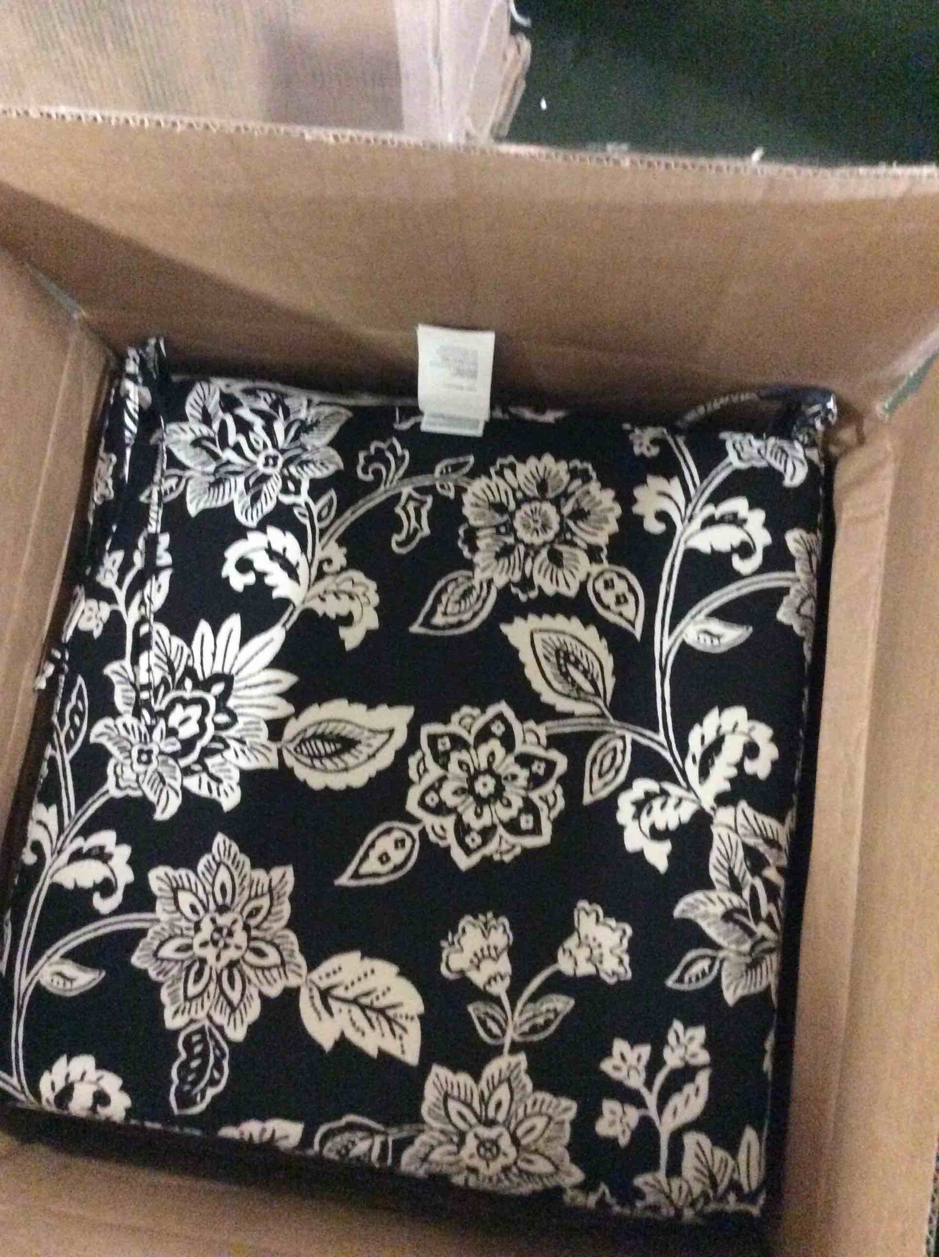 https://s3.amazonaws.com/lotting-images-prod/bidfta/BRN5056251_1779823582865.jpeg