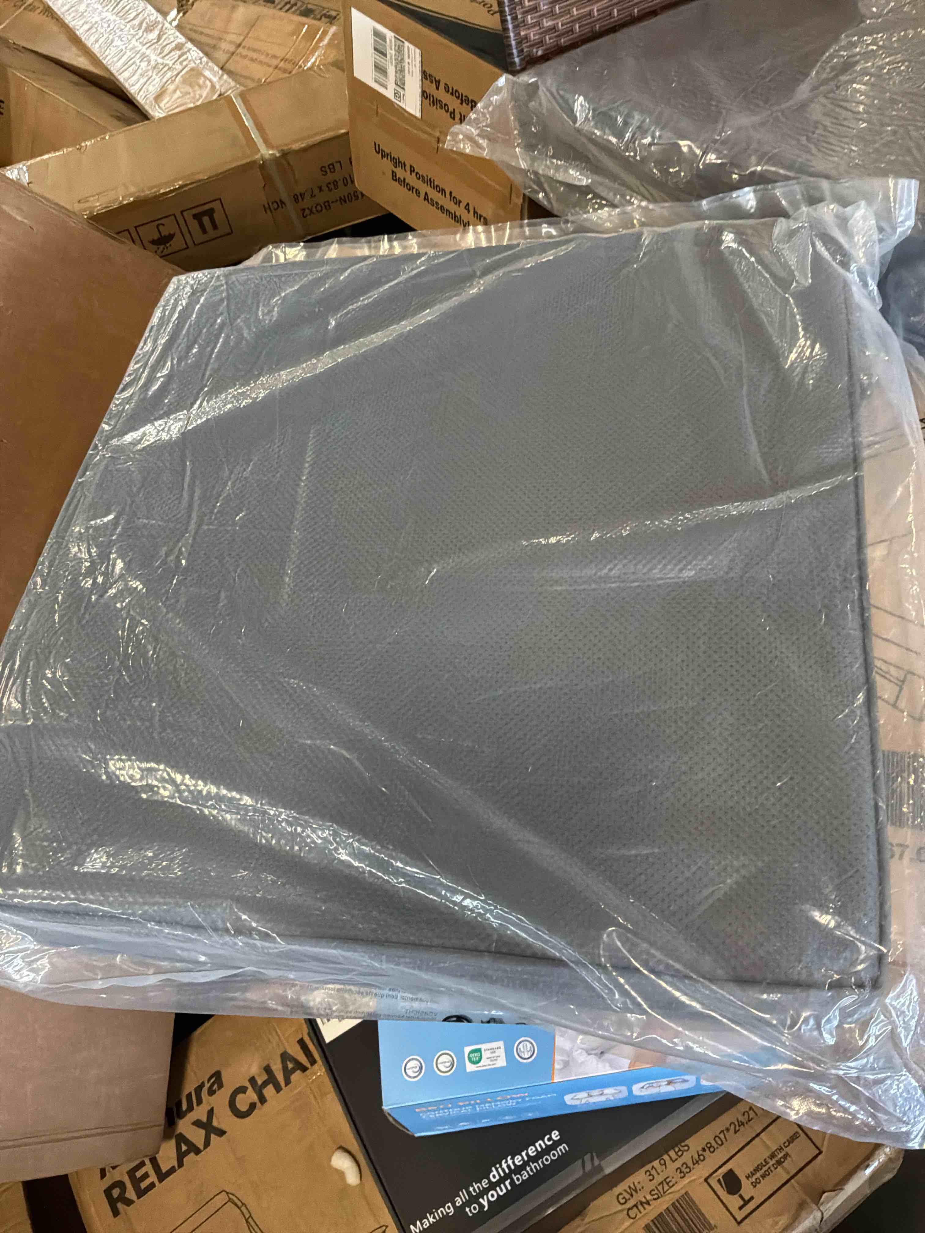 https://s3.amazonaws.com/lotting-images-prod/bidfta/BRN5056902_1780593314732.jpeg