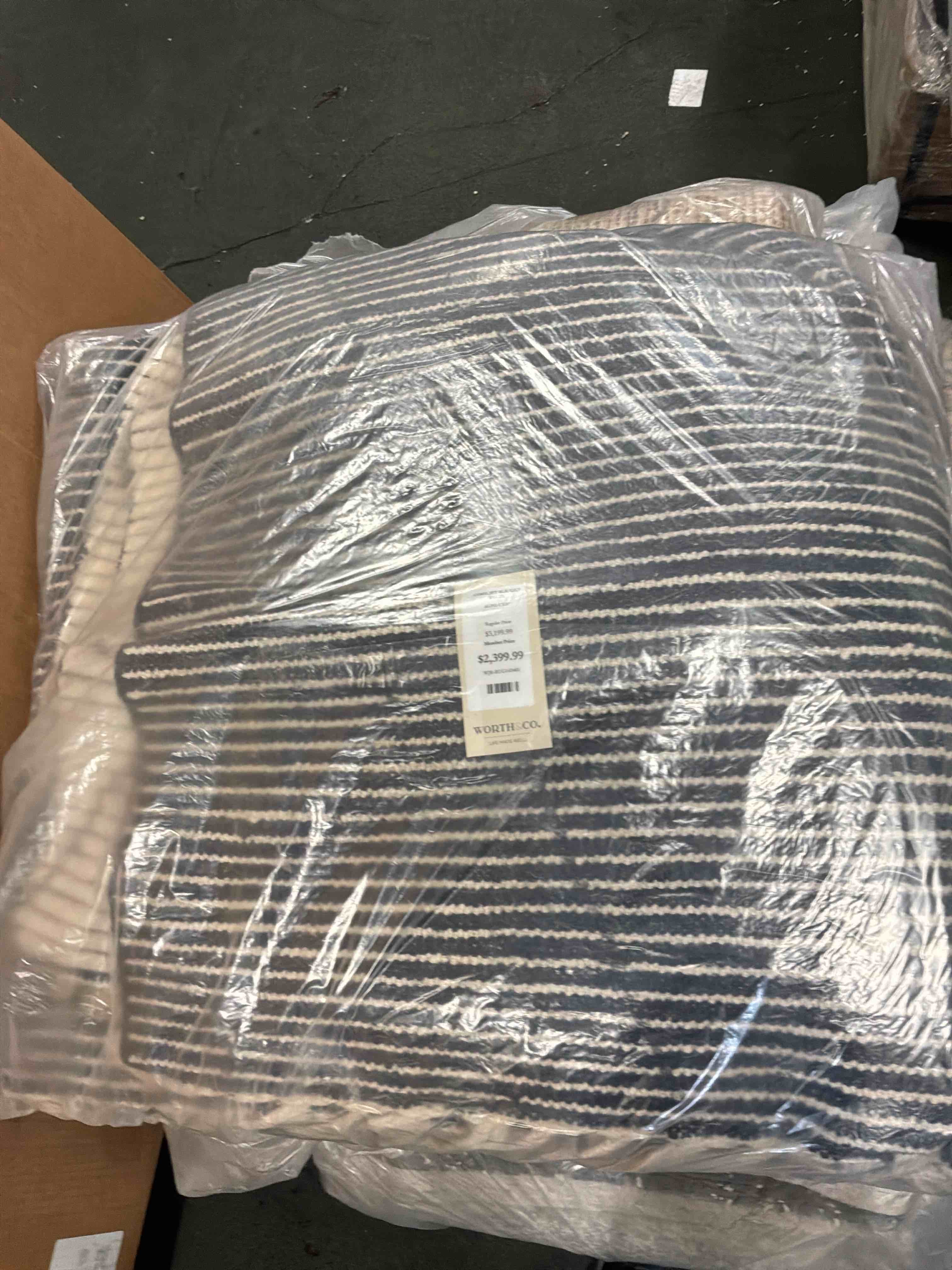 https://s3.amazonaws.com/lotting-images-prod/bidfta/BRN5057625_1781117539797.jpeg