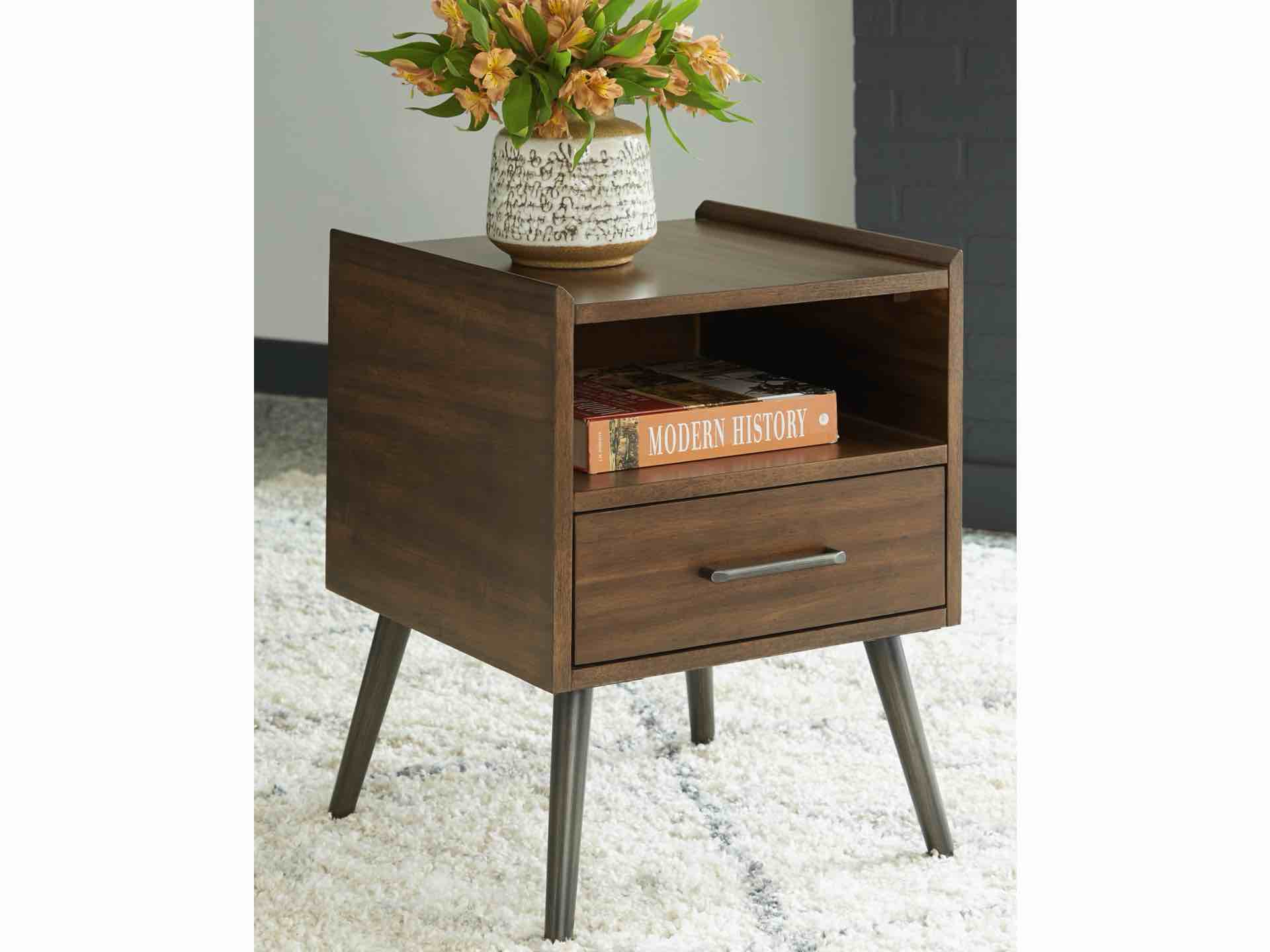 Condition photo showing New/Like New for calmoni 1 drawer end table with usb charging 