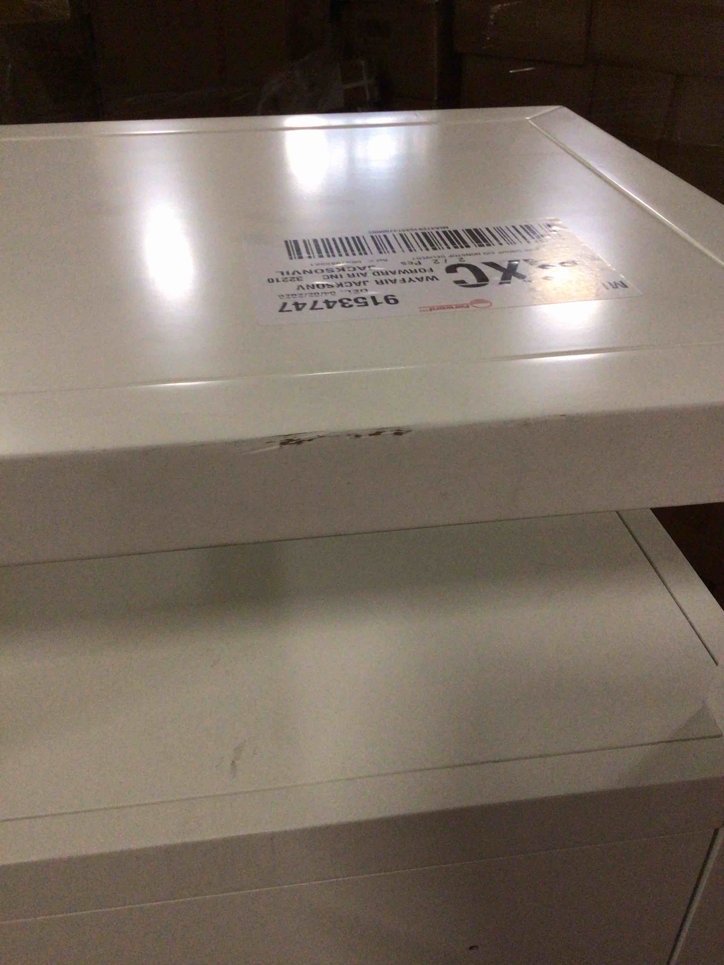 https://s3.amazonaws.com/lotting-images-prod/bidfta/BRN5059506_1777557623946.jpeg