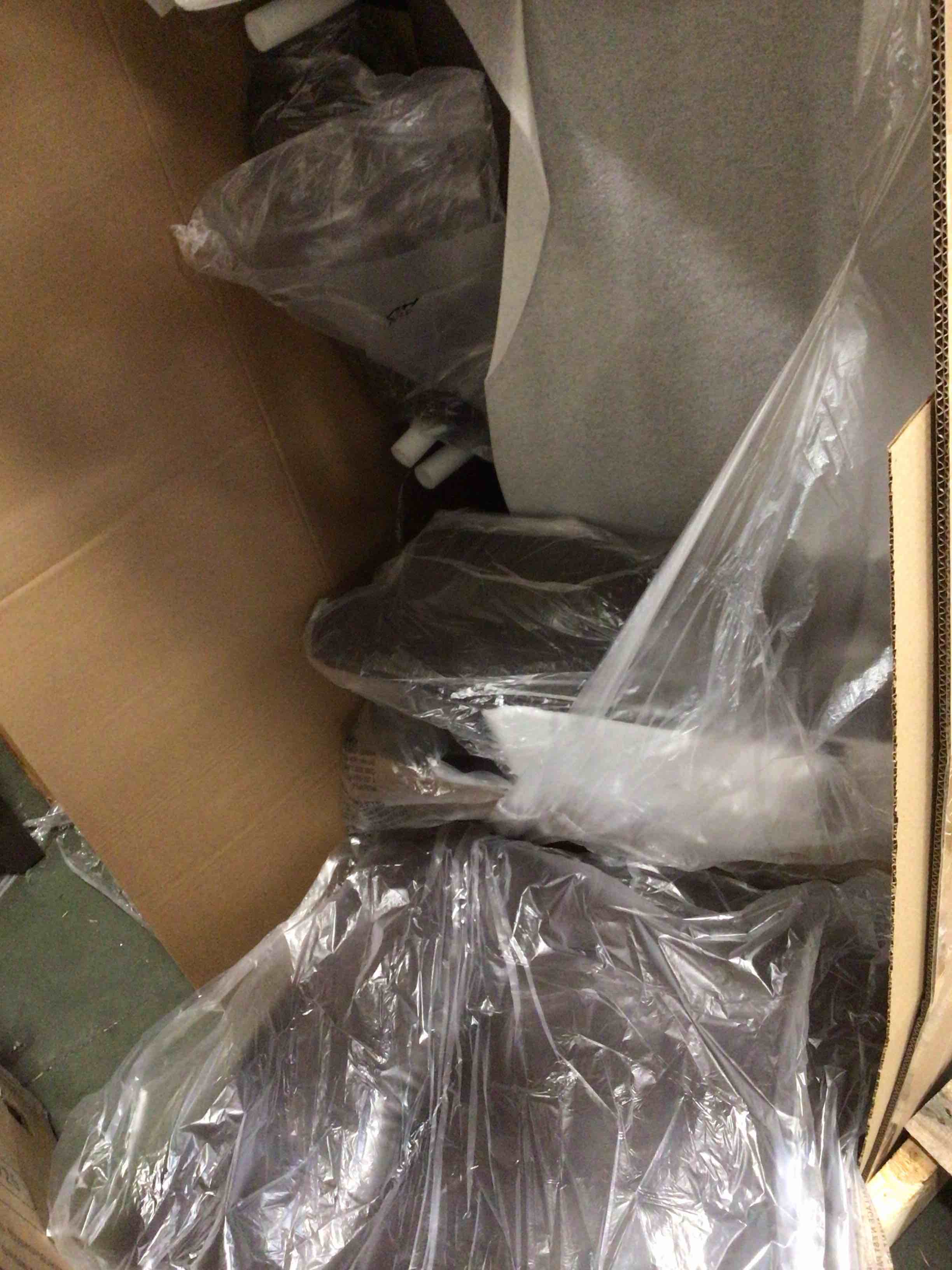 https://s3.amazonaws.com/lotting-images-prod/bidfta/BRN5059708_1777910249736.jpeg