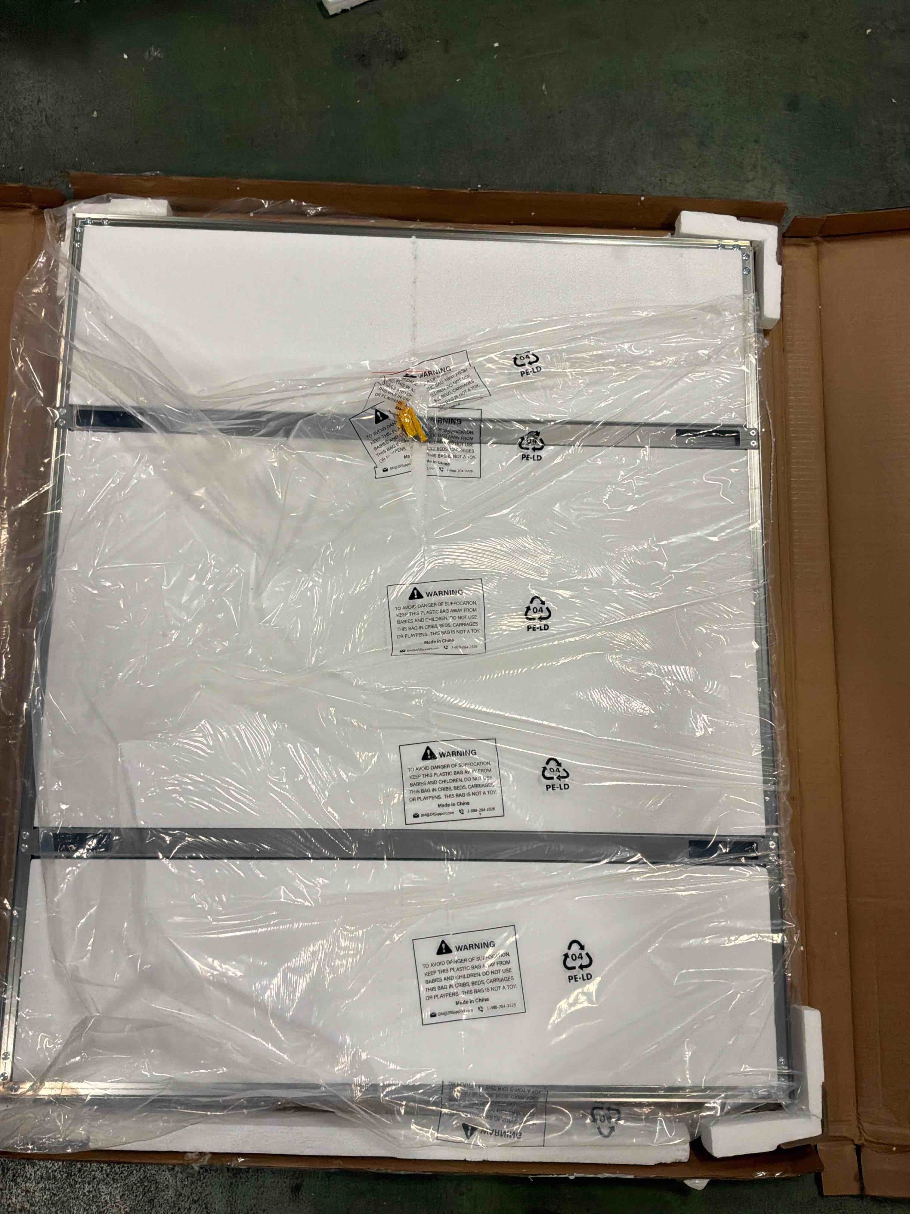 https://s3.amazonaws.com/lotting-images-prod/bidfta/BRN5060041_1778255237886.jpeg
