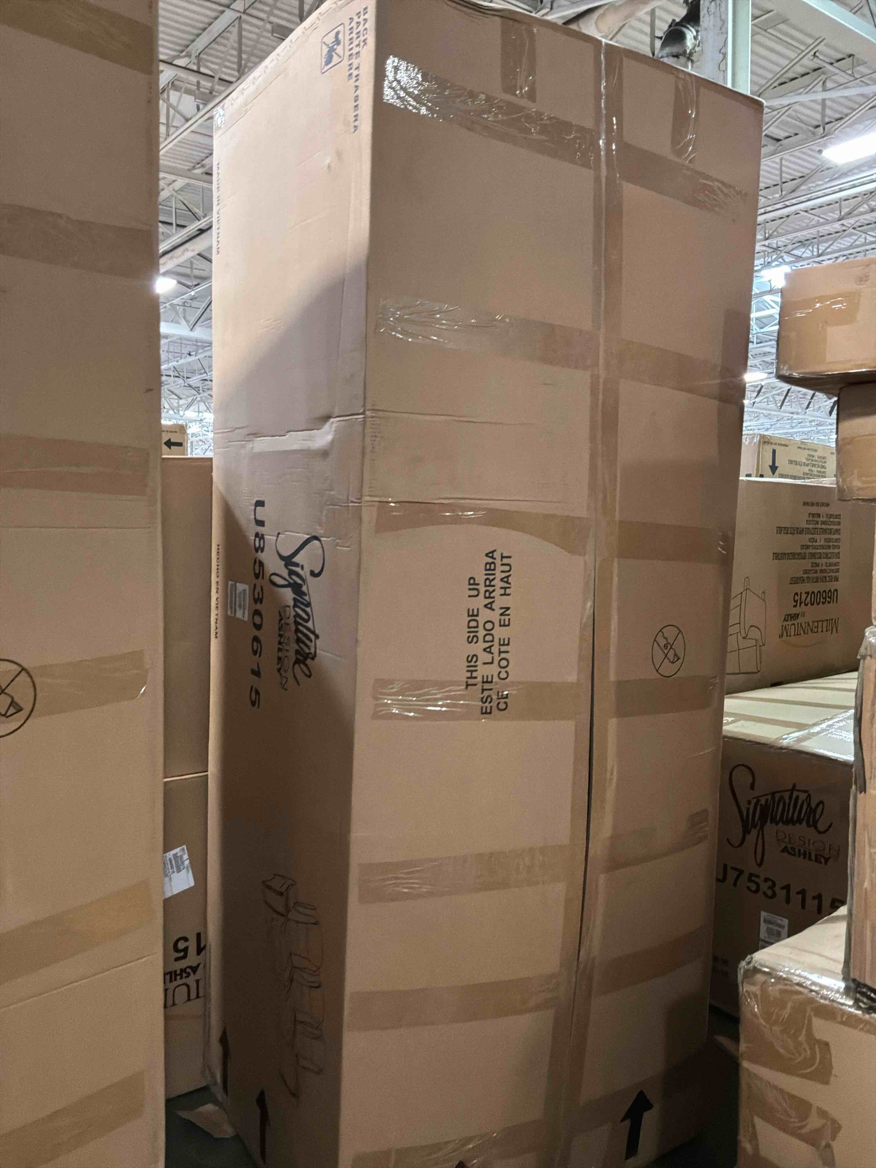 https://s3.amazonaws.com/lotting-images-prod/bidfta/BRN5060100_1778520977272.jpeg