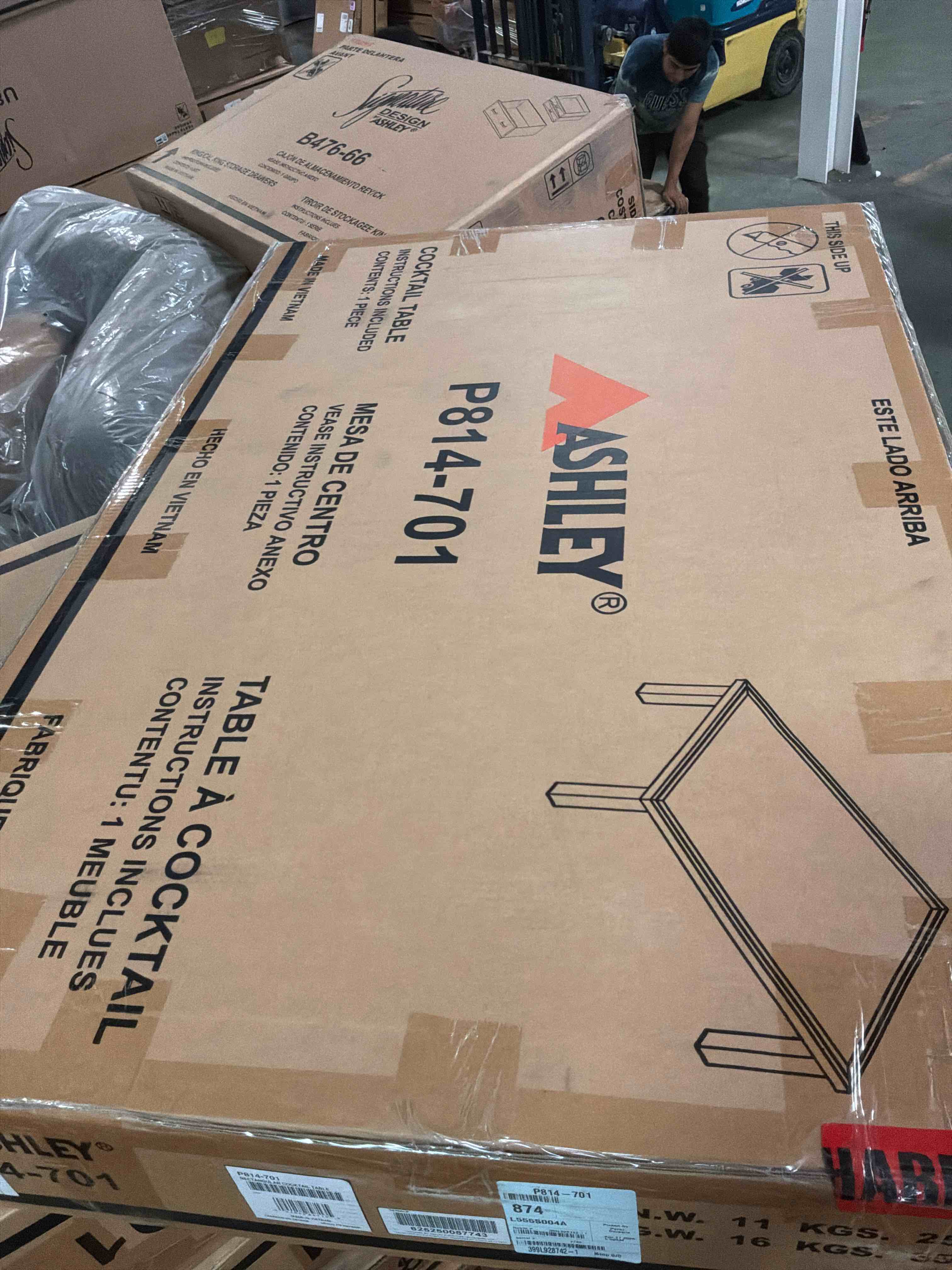 https://s3.amazonaws.com/lotting-images-prod/bidfta/BRN5060106_1778522175848.jpeg