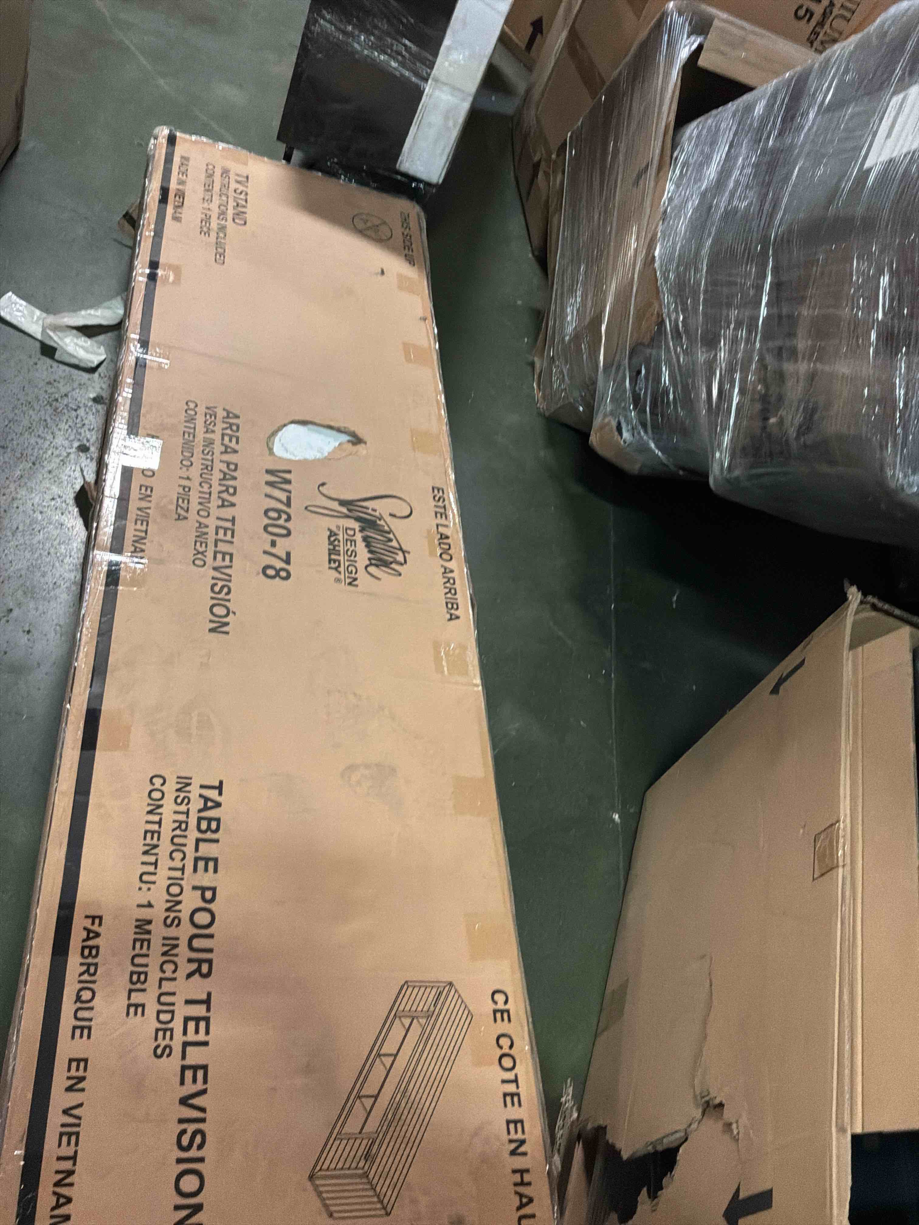 https://s3.amazonaws.com/lotting-images-prod/bidfta/BRN5060107_1778522940002.jpeg