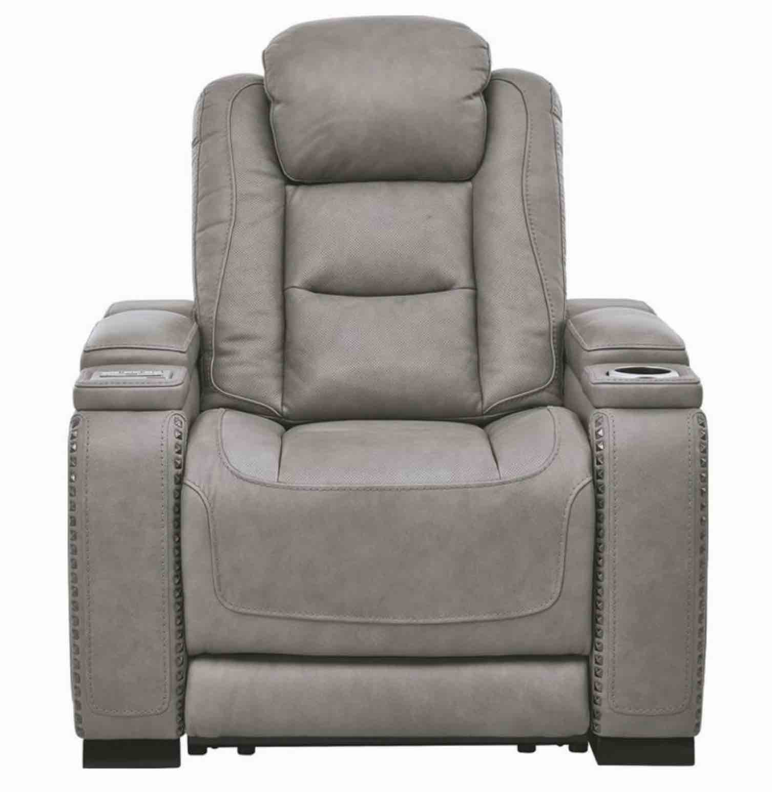 The Man-Den Pwr Recliner W/Pwr Adj Headrest